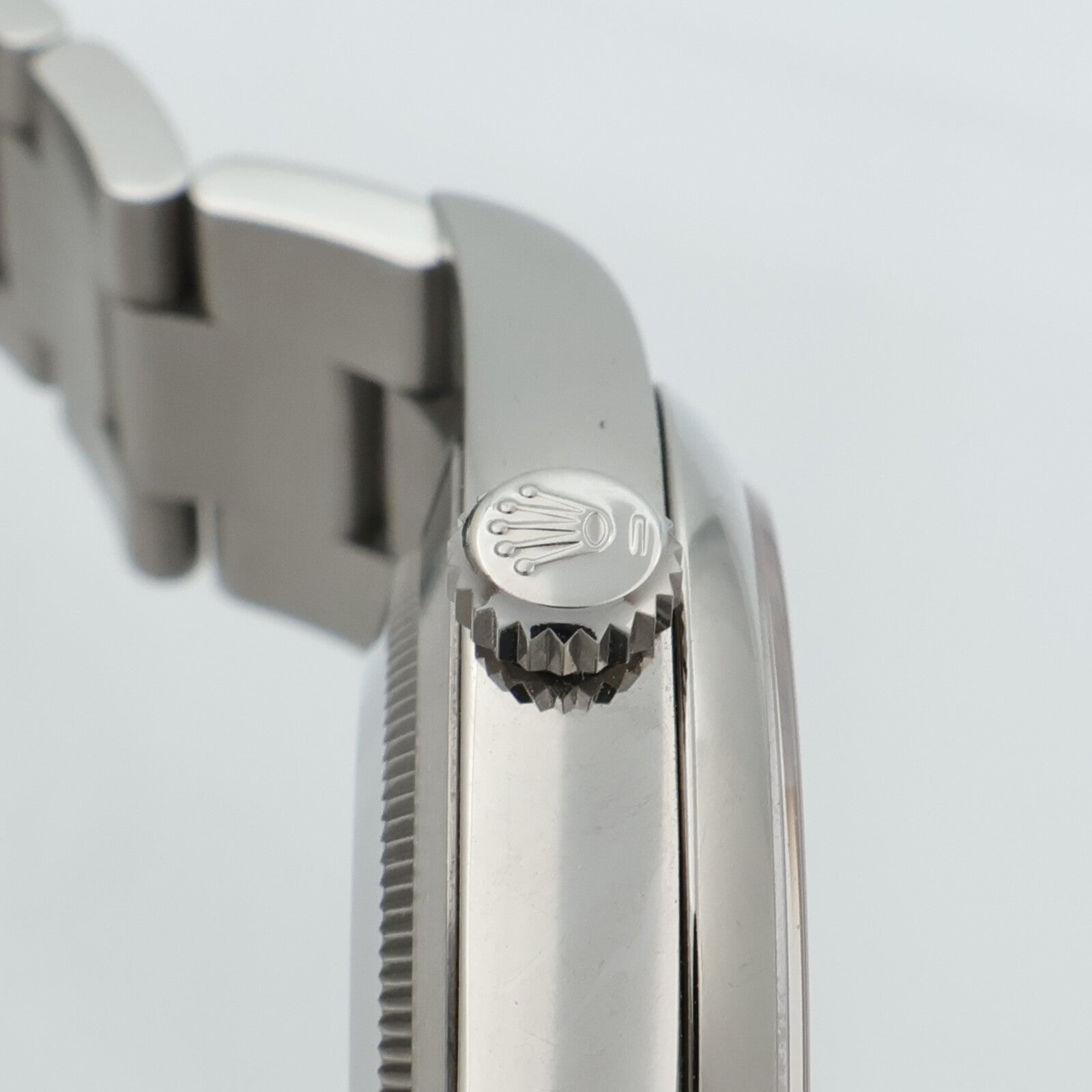ROLEX Oyster Perpetual 124300