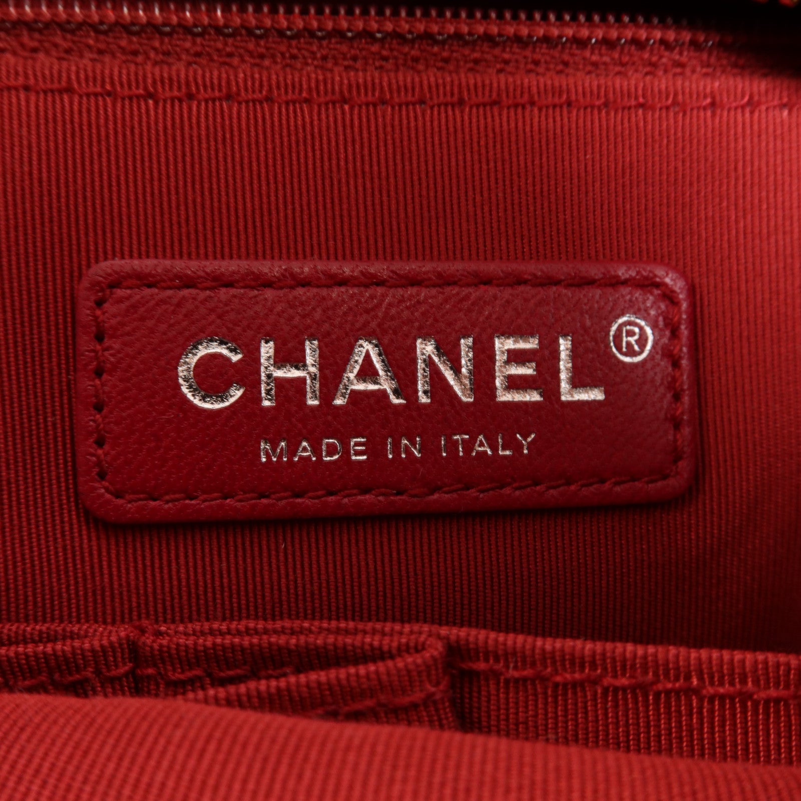 CHANEL 牛皮皮革Gabrielle Large鏈帶肩背袋