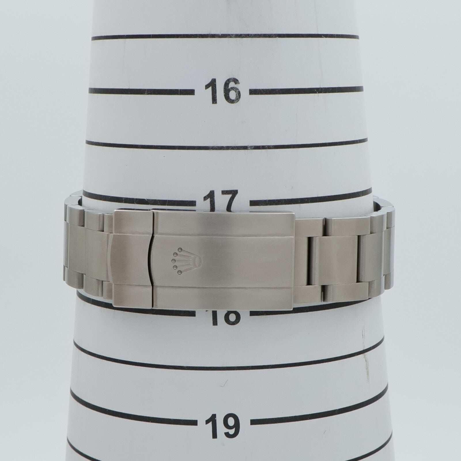 ROLEX Oyster Perpetual 124300