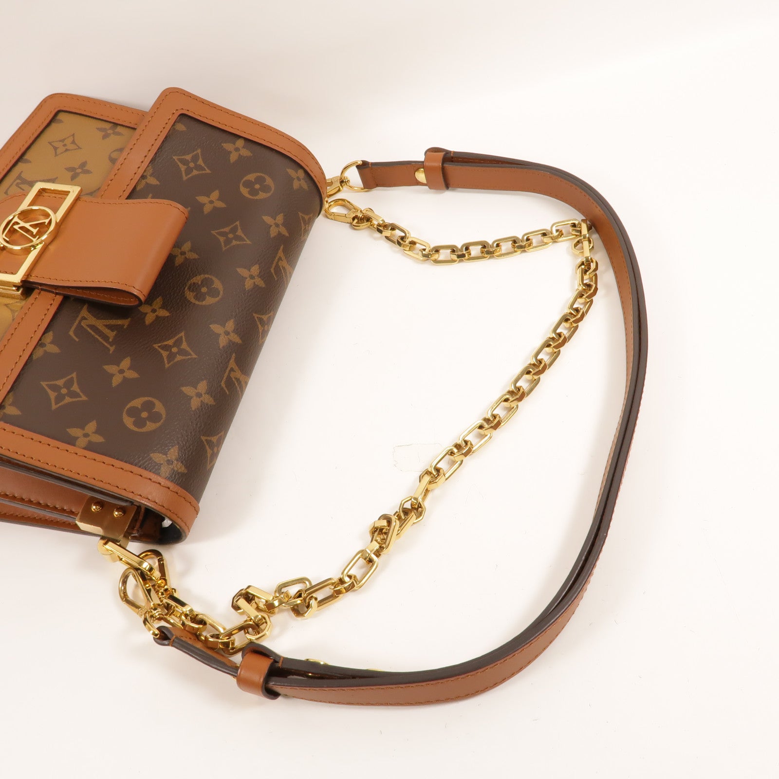 LOUIS VUITTON Monogram Reverse Dauphine MM金扣肩背袋
