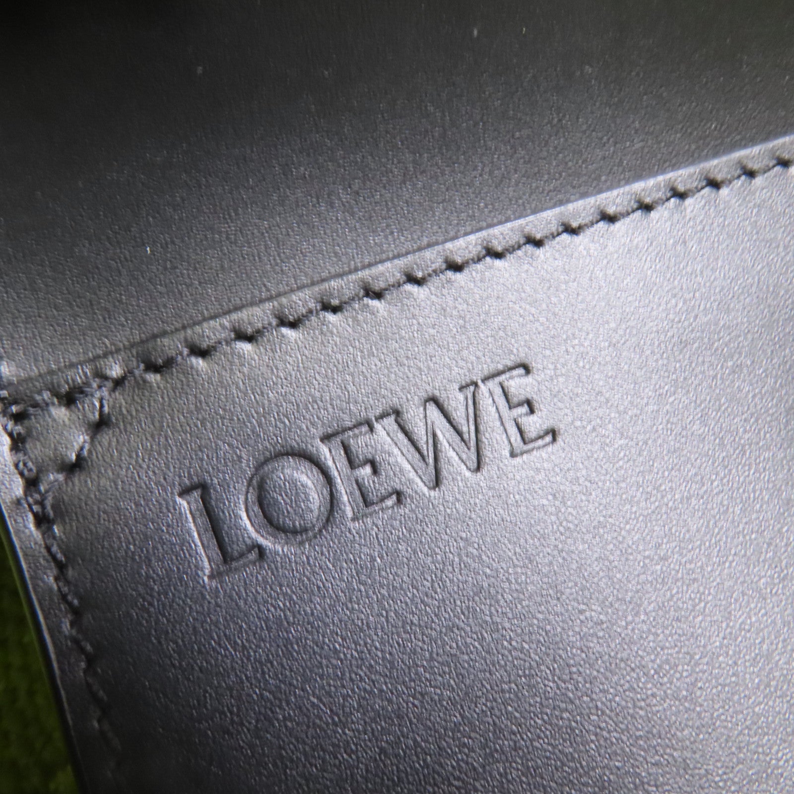 LOEWE Raffia Font Medium Tote手挽肩背兩用袋