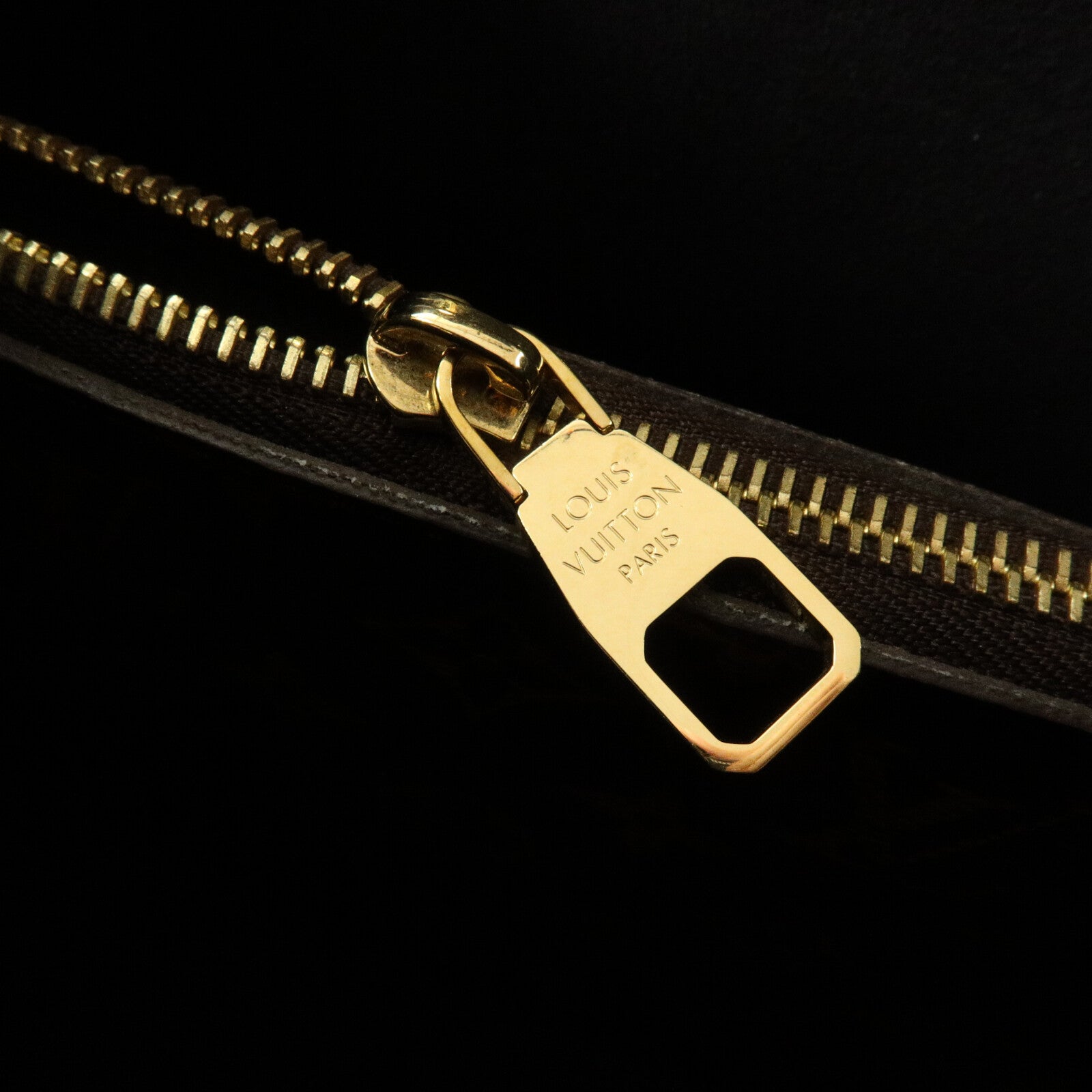 LOUIS VUITTON Monogram Neo Noe MM肩背袋