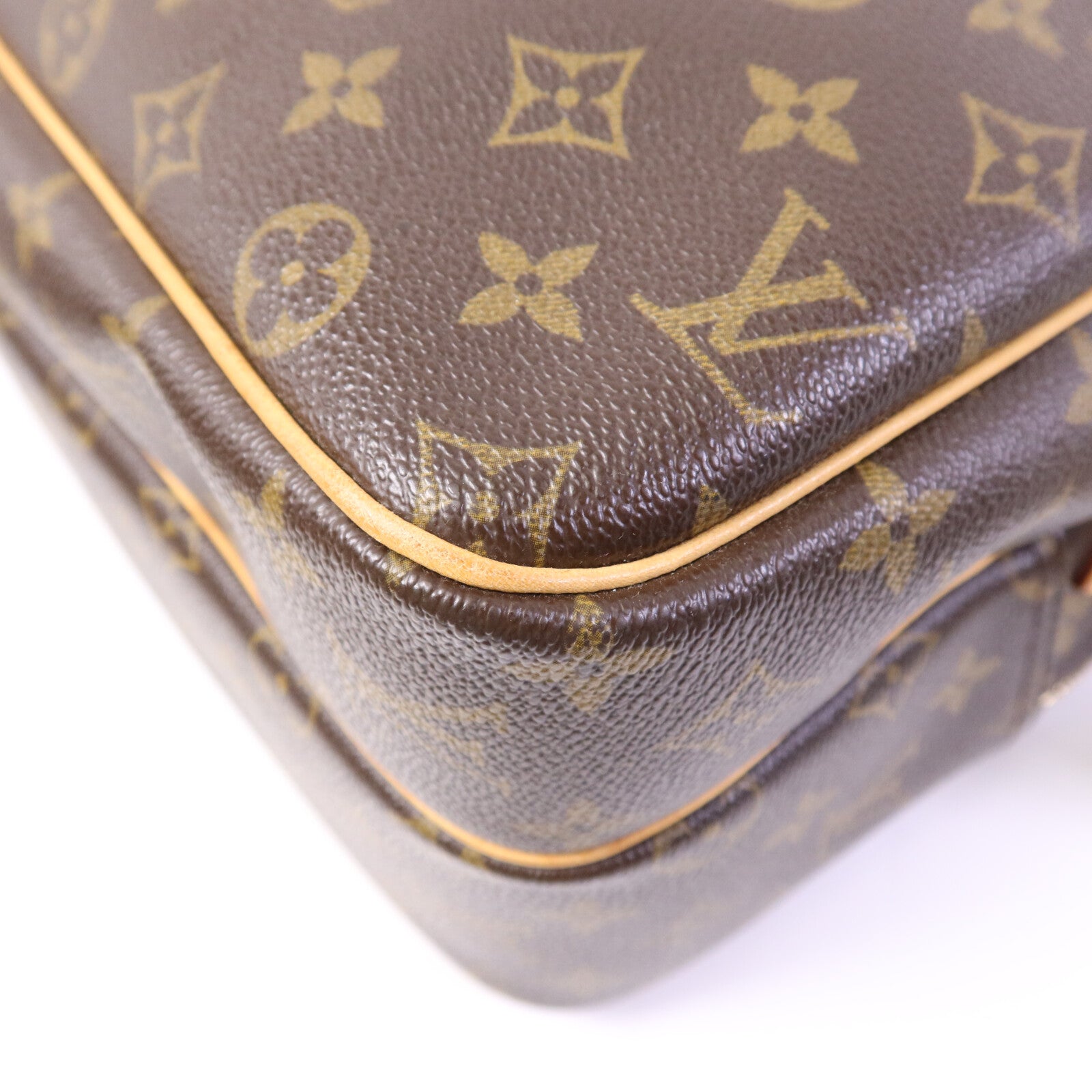 LOUIS VUITTON Monogram Reporter GM金扣肩背袋