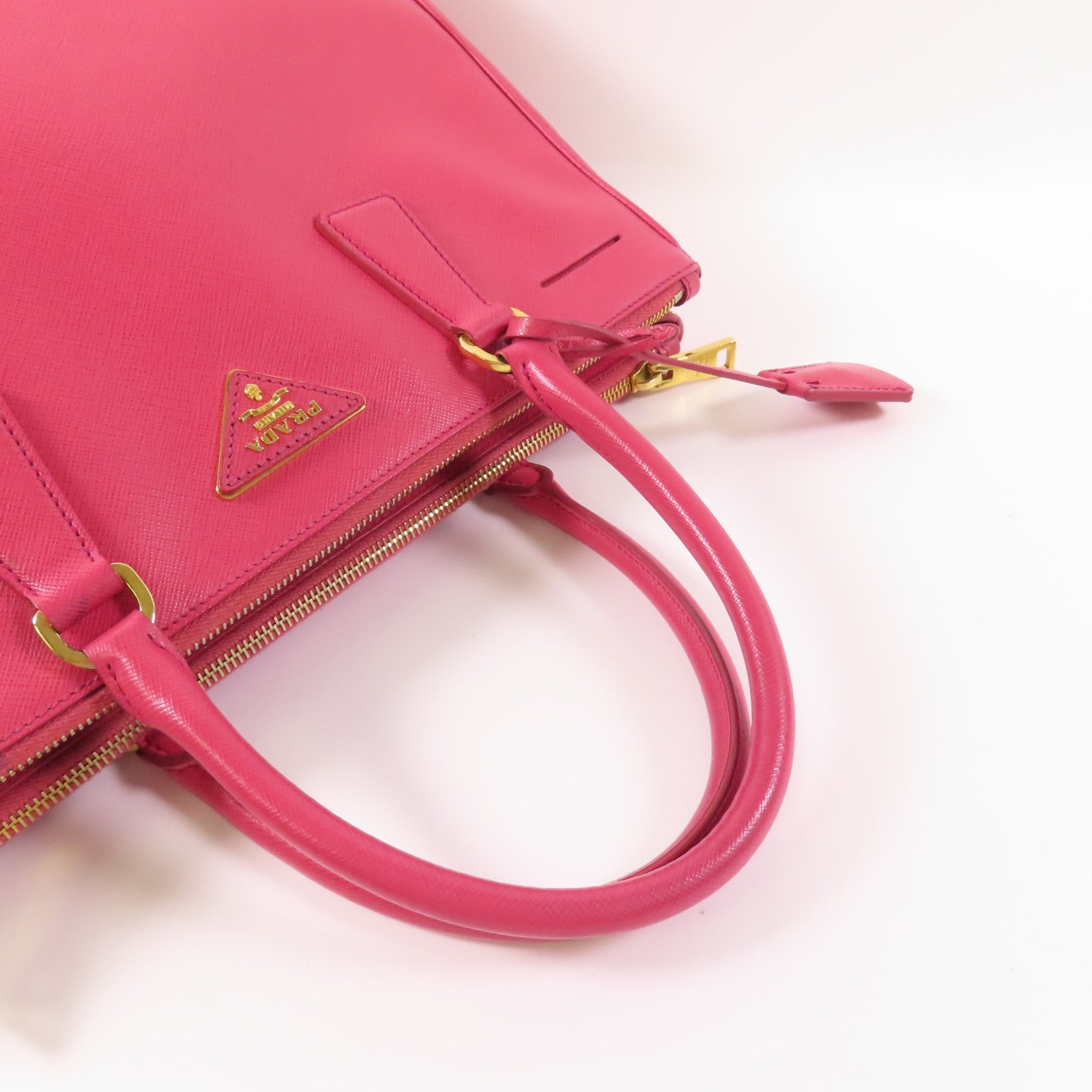 PRADA Saffiano皮革2 Way Bag金扣手挽肩背兩用袋