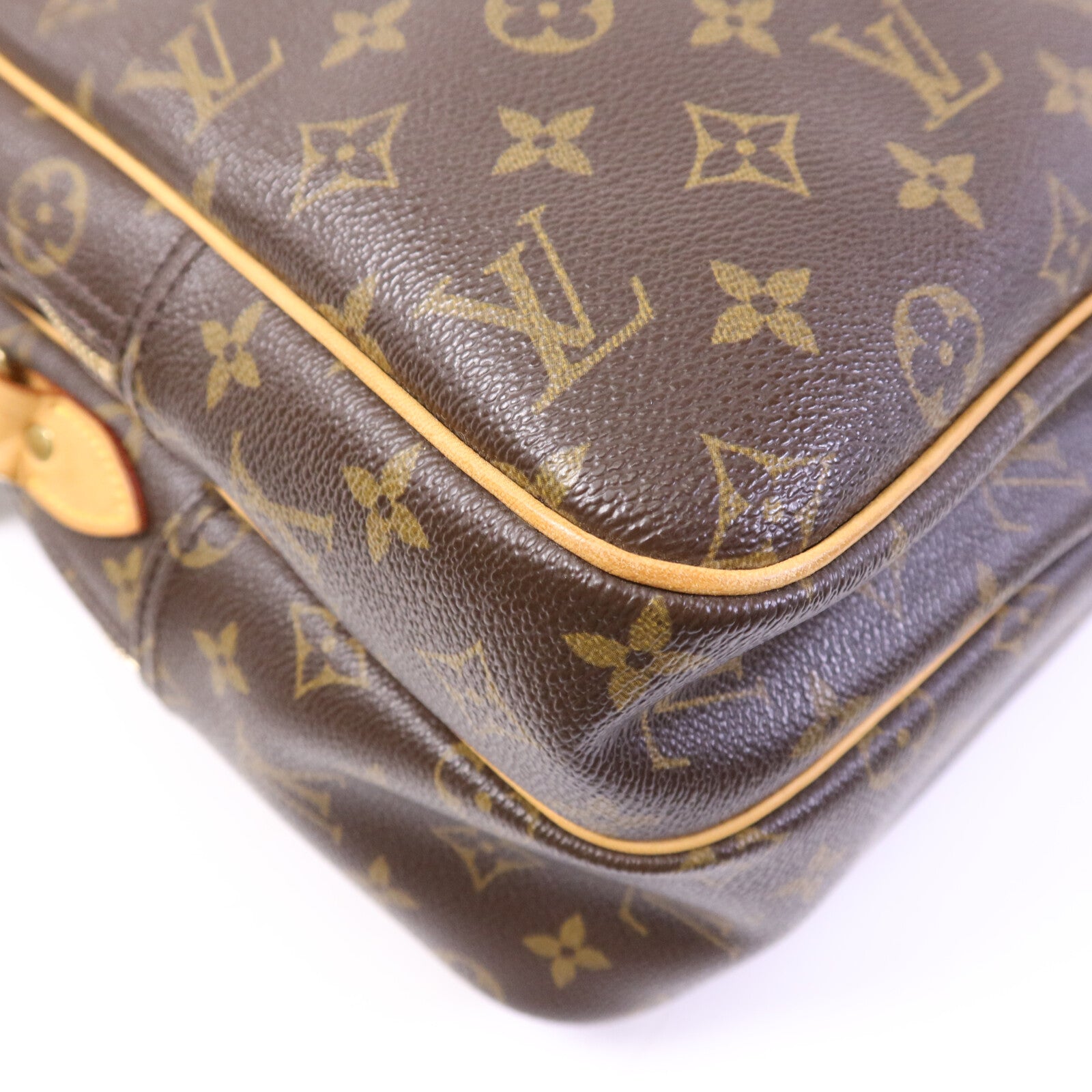 LOUIS VUITTON Monogram Reporter GM金扣肩背袋
