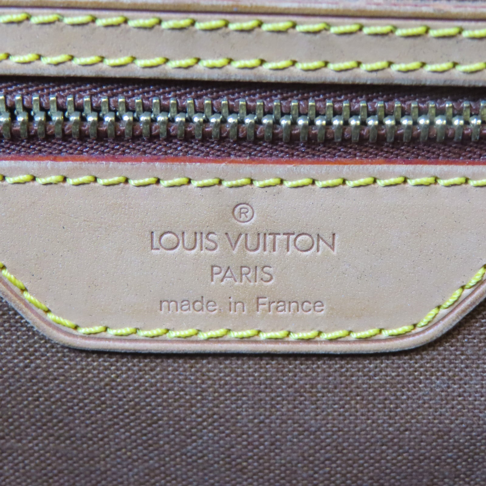 LOUIS VUITTON Monogram Shoulder Bag金扣肩背袋啡色