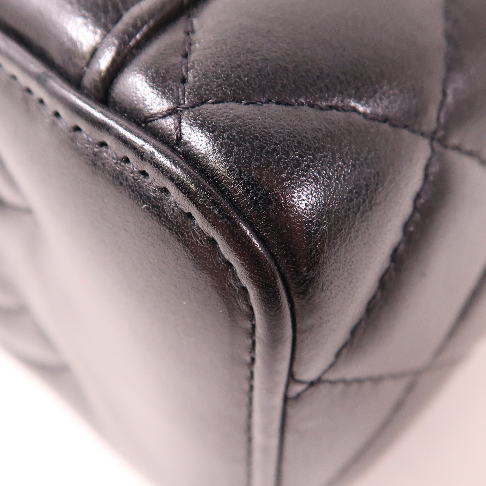 CHANEL 【激減優惠】羊皮皮革Vanity Case金扣鏈帶肩背袋