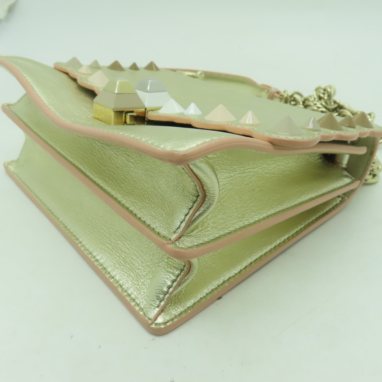 FENDI 【激減優惠】牛皮皮革Chain Shoulder金扣鏈帶肩背袋金色