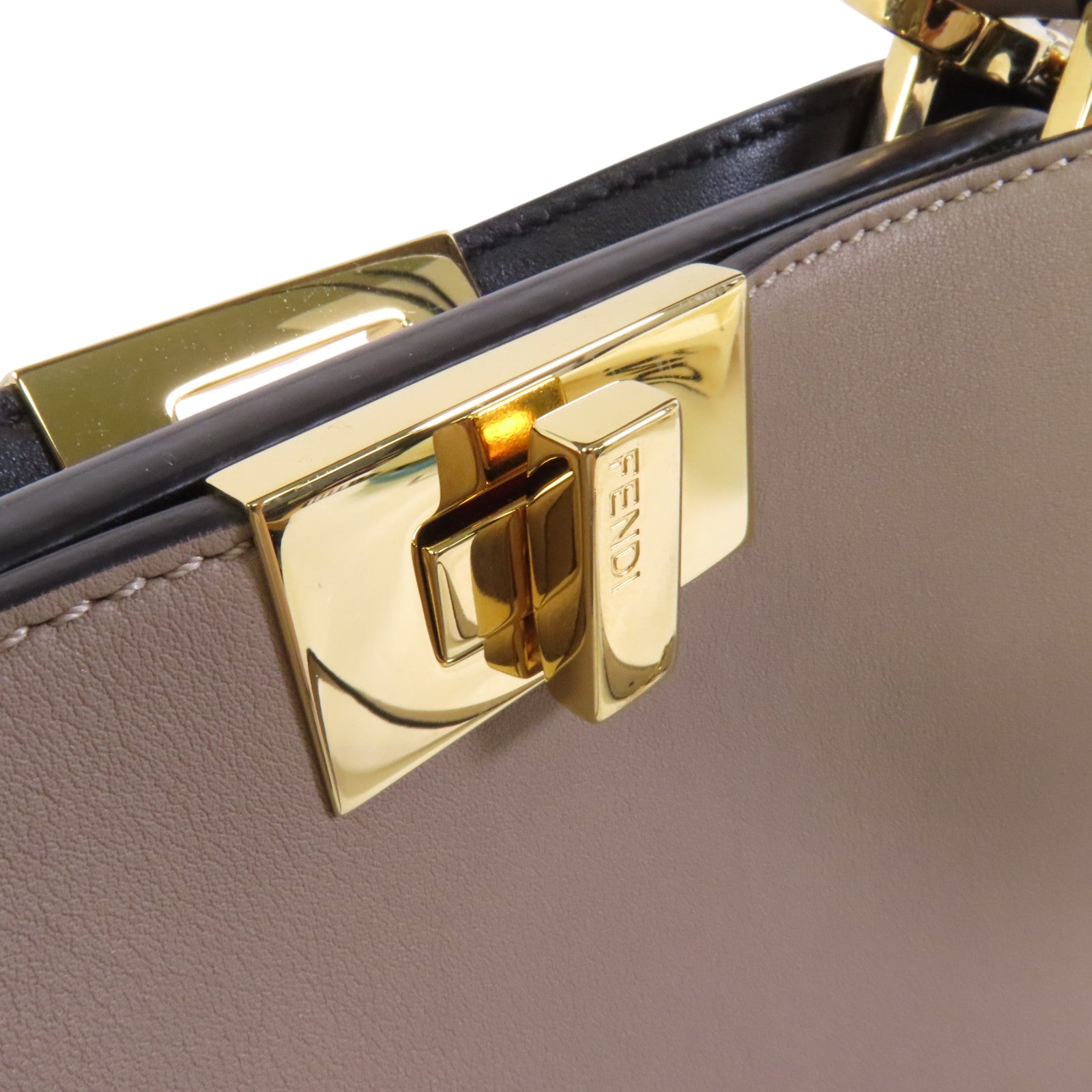 FENDI 牛皮皮革Peekaboo金扣手挽肩背兩用袋