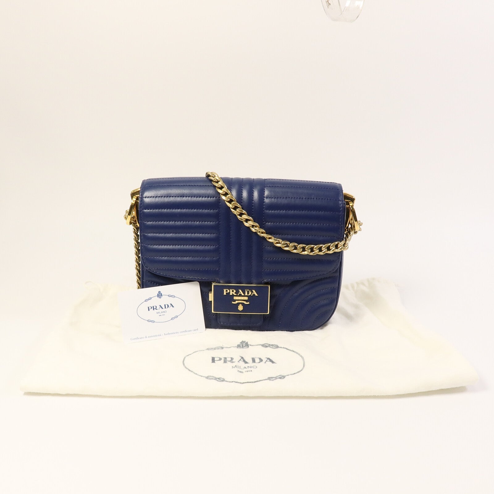 PRADA 牛皮皮革Shoulder Bag鏈帶肩背袋