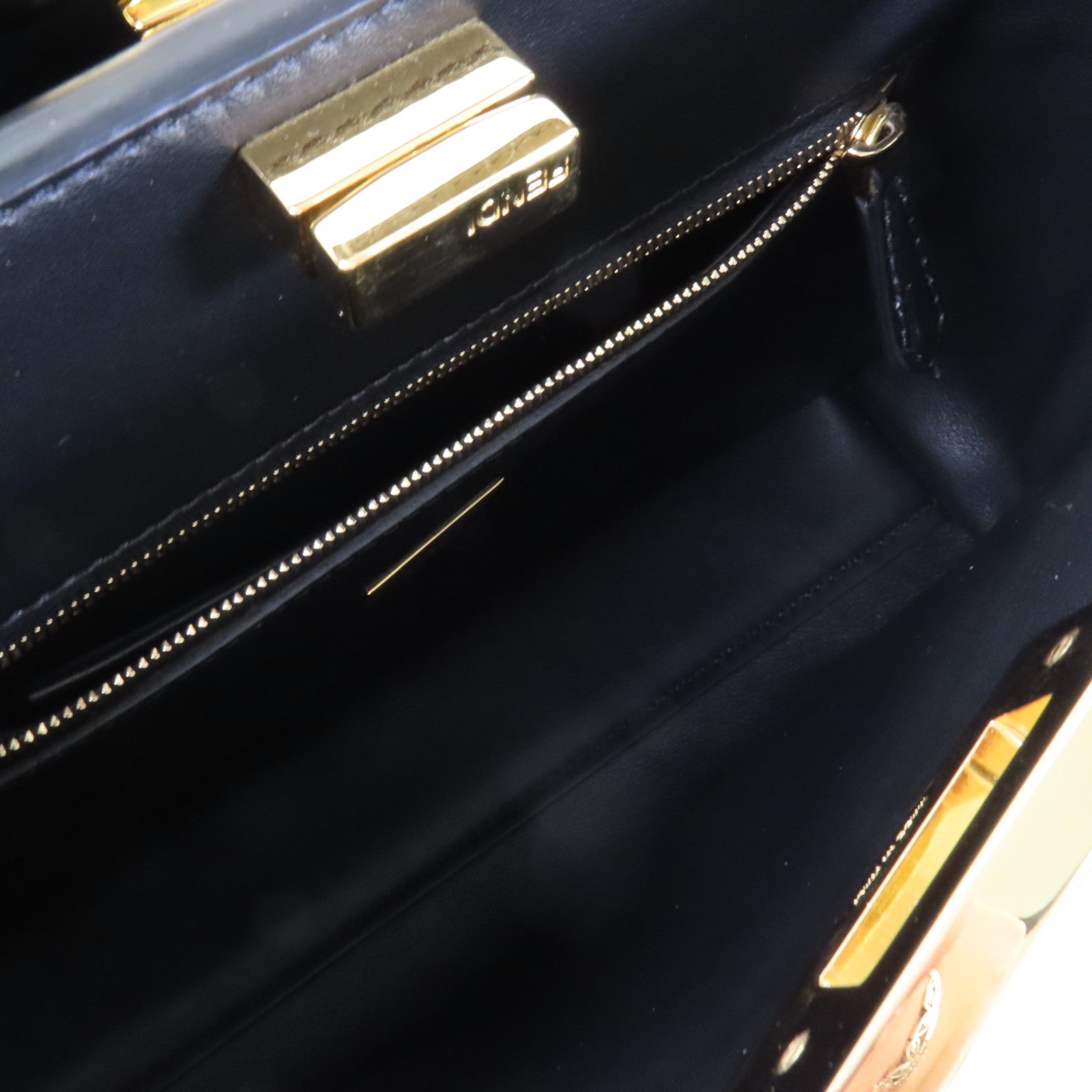 FENDI 牛皮皮革Peekaboo金扣手挽肩背兩用袋