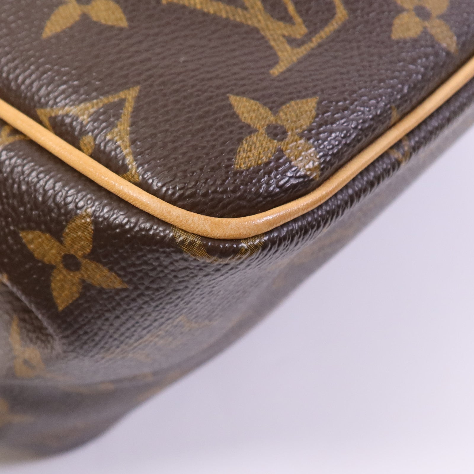 LOUIS VUITTON Monogram Batignolles金扣手挽袋