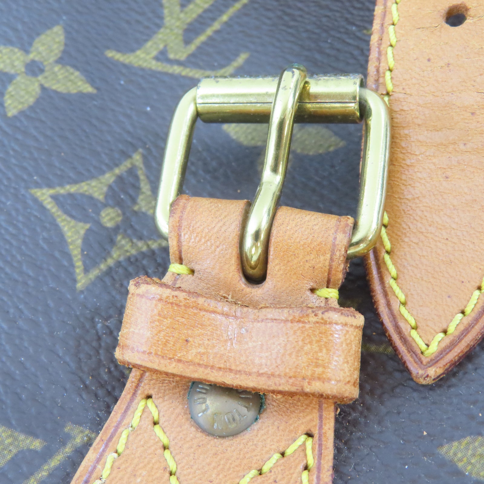 LOUIS VUITTON Monogram Shoulder Bag金扣肩背袋啡色