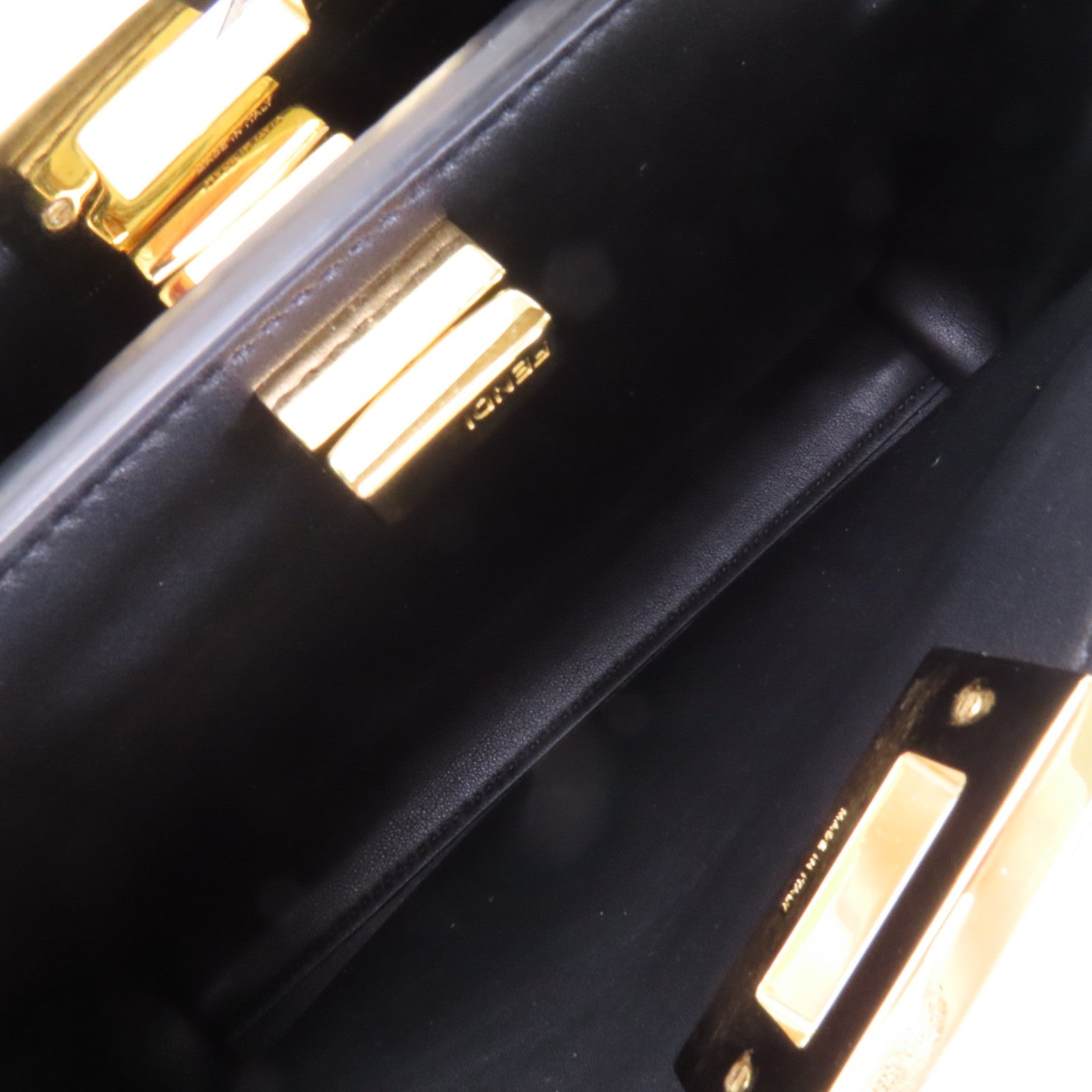 FENDI 牛皮皮革Peekaboo金扣手挽肩背兩用袋