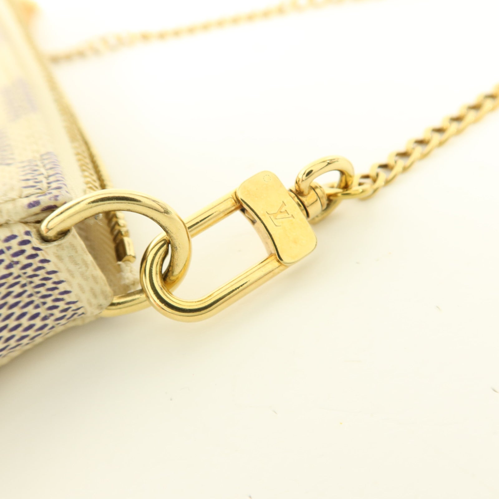 LOUIS VUITTON Damier Azur Mini Pochette Accessoires手挽袋