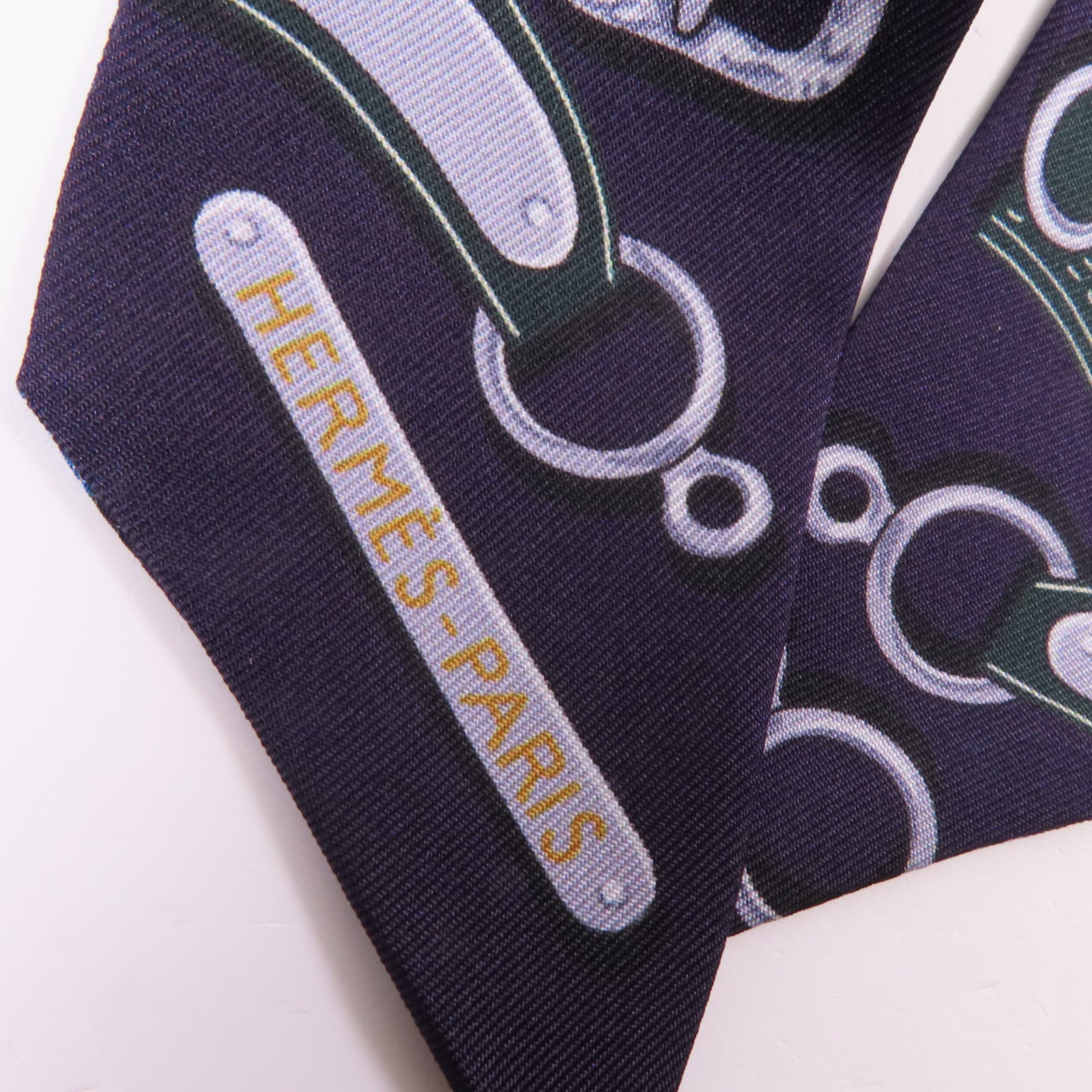 HERMES 絲質Twilly絲巾