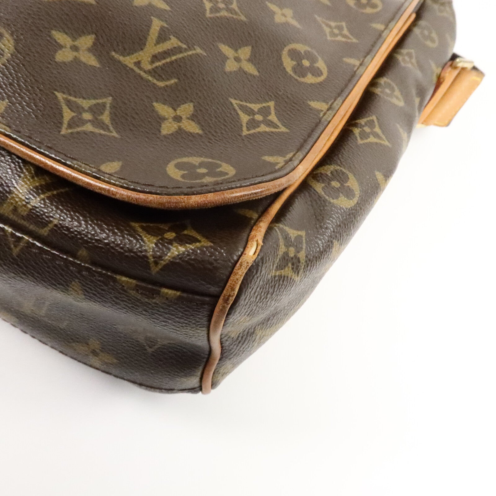 LOUIS VUITTON Monogram Abbesses肩背袋