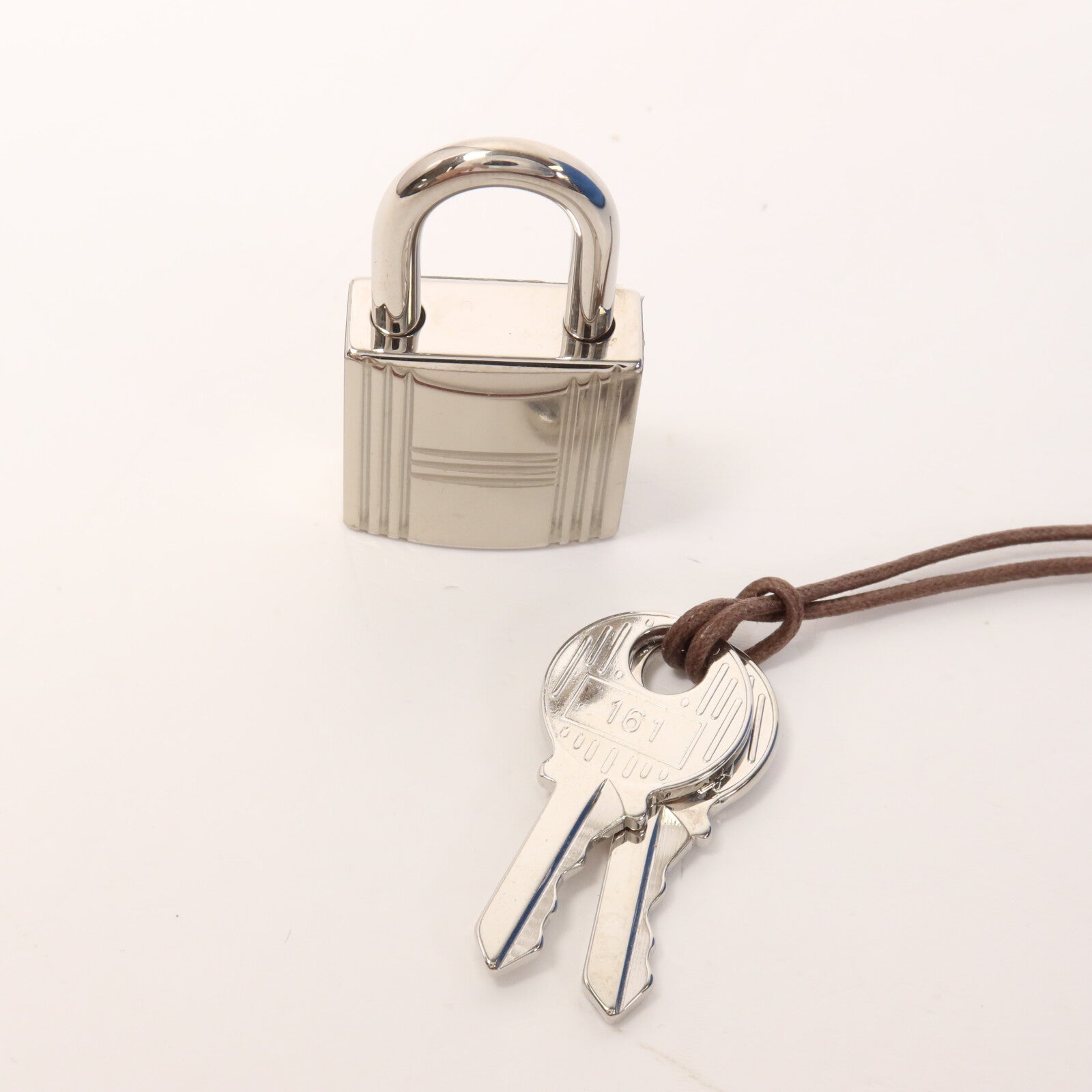 HERMES Clemence皮革Picotin MM扣手挽袋Bleu Zanzibar