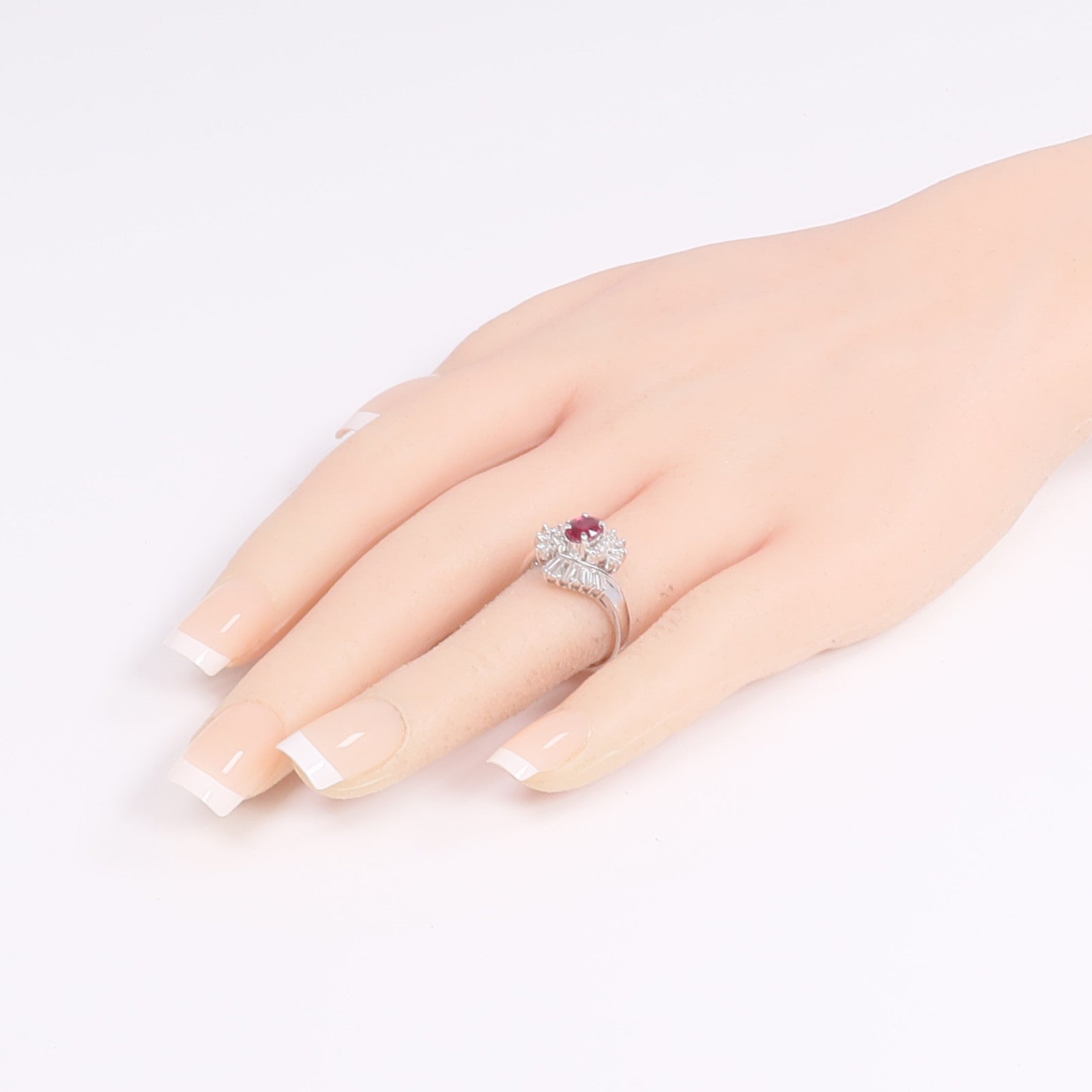 JEWELRY PT900鉑金Ruby Diamond Ring紅寶石/鑽石戒指
