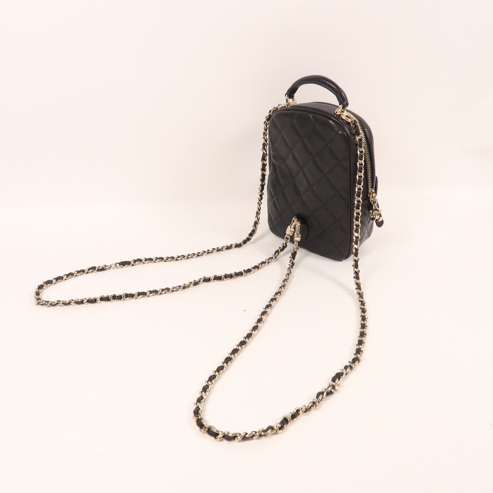 CHANEL 牛皮皮革24C Backpack金扣背包黑色