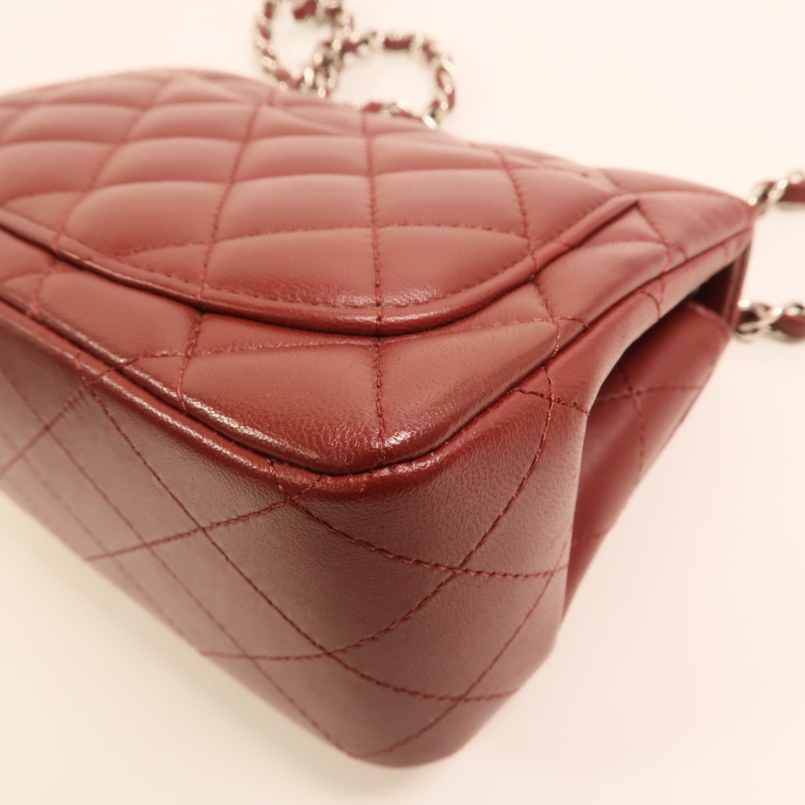 CHANEL 羊皮皮革Mini Classic 17銀扣鏈帶肩背袋