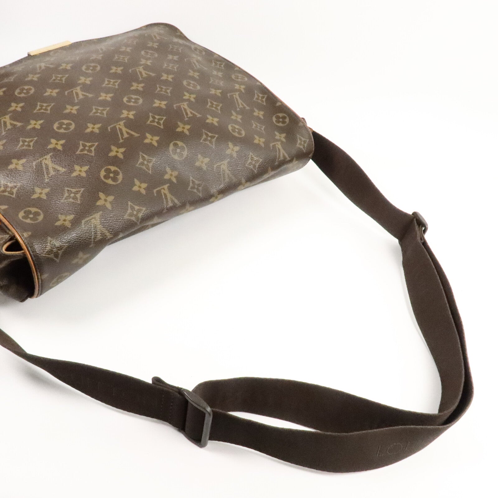LOUIS VUITTON Monogram Abbesses肩背袋