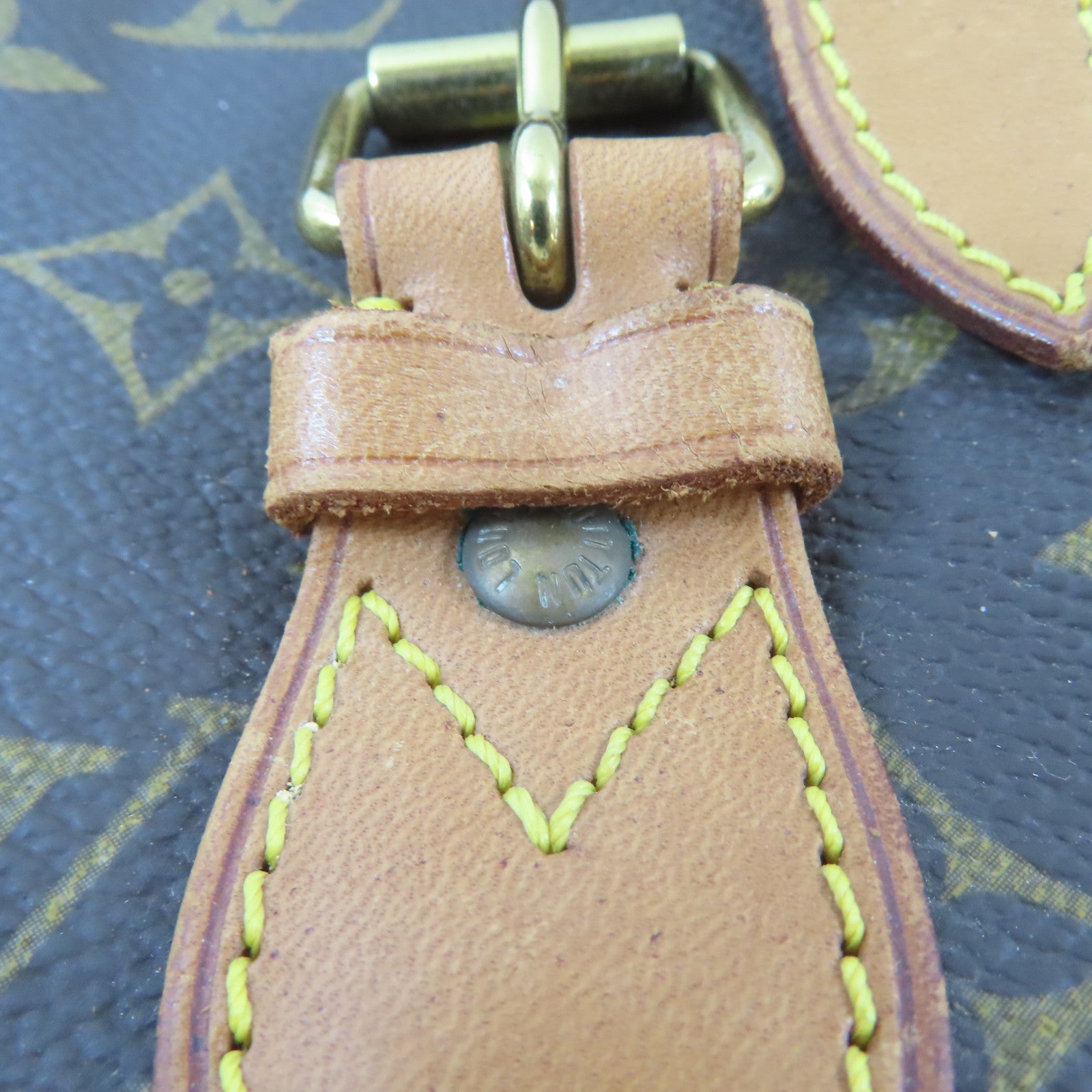 LOUIS VUITTON Monogram Shoulder Bag金扣肩背袋啡色