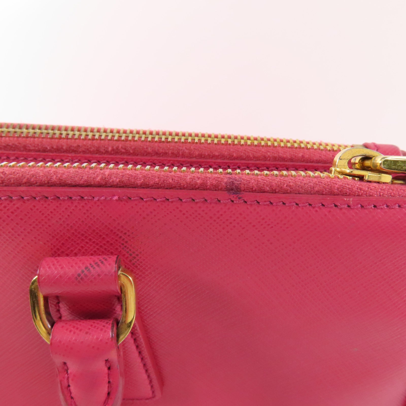 PRADA Saffiano皮革2 Way Bag金扣手挽肩背兩用袋