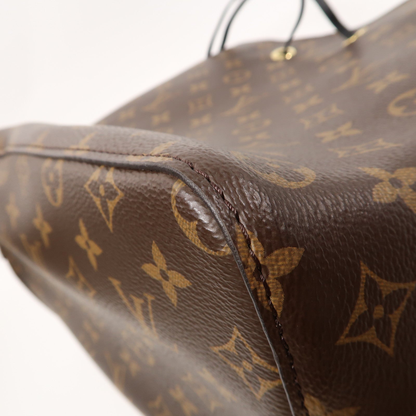 LOUIS VUITTON Monogram Neo Noe金扣肩背袋啡色