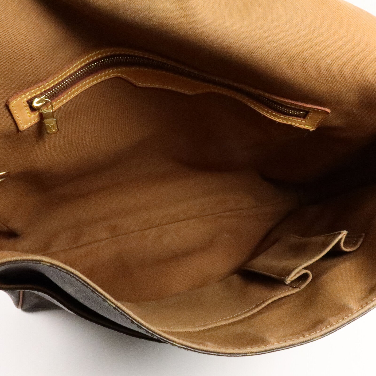LOUIS VUITTON Monogram Abbesses肩背袋