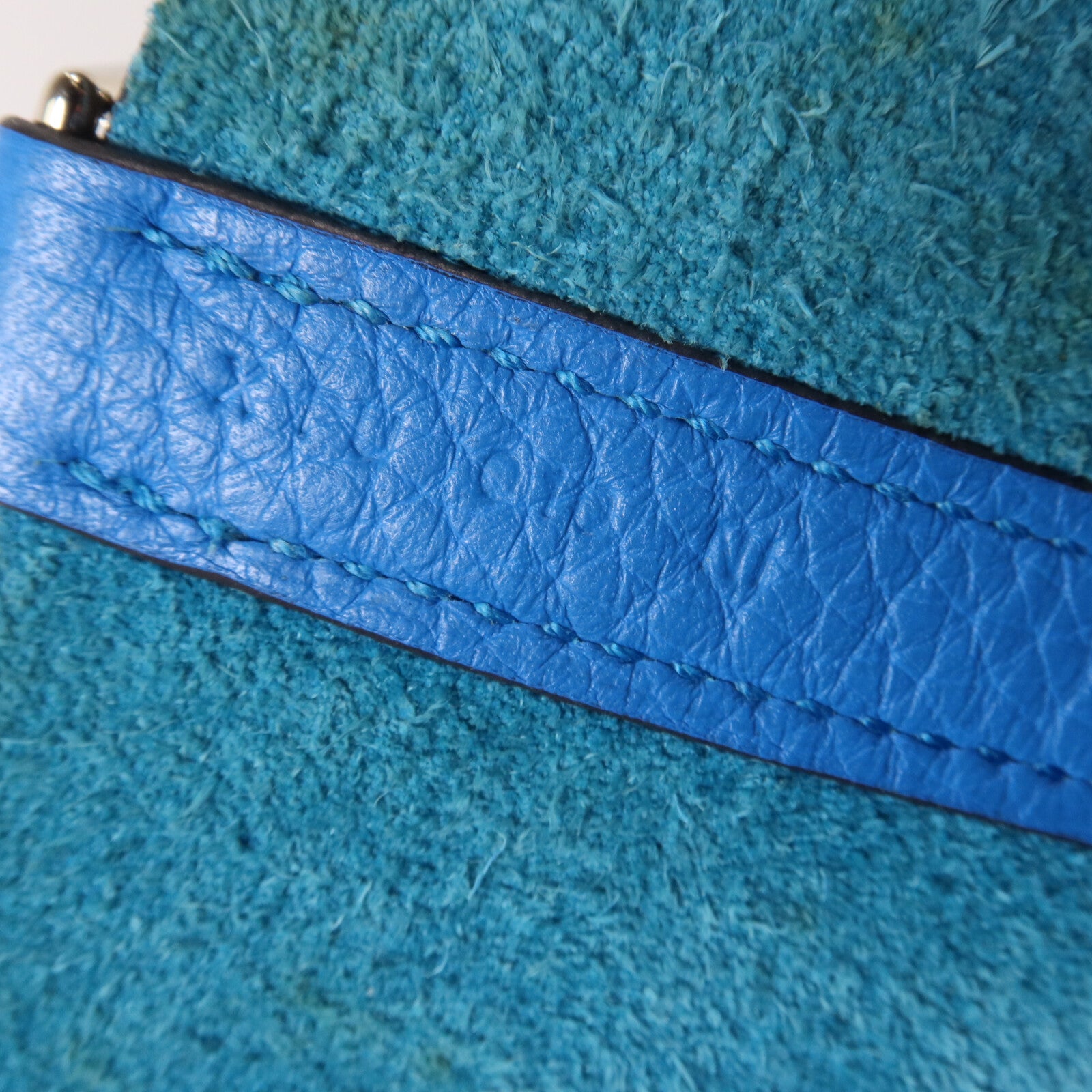 HERMES Clemence皮革Picotin MM扣手挽袋Bleu Zanzibar
