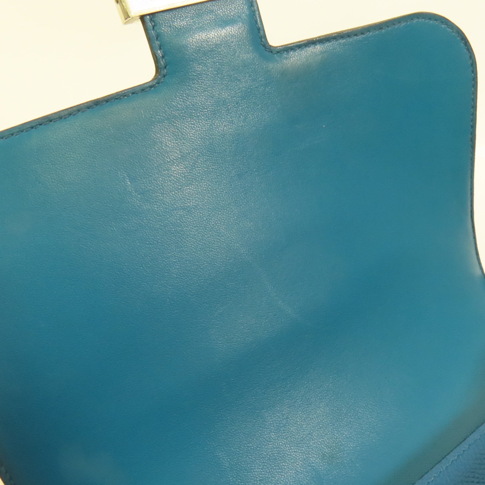 HERMES Epsom皮革Constance 24銀扣肩背袋Bleu Izmir