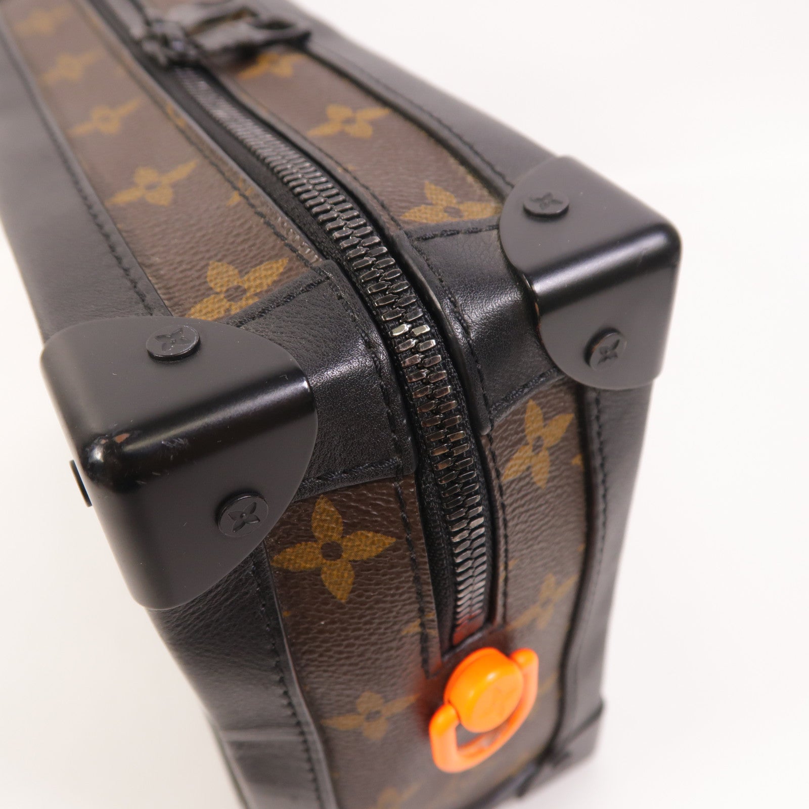 LOUIS VUITTON Monogram Soft Trunk肩背袋