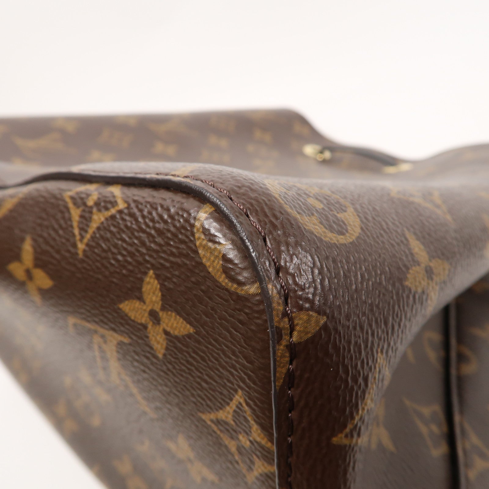 LOUIS VUITTON Monogram Neo Noe金扣肩背袋啡色