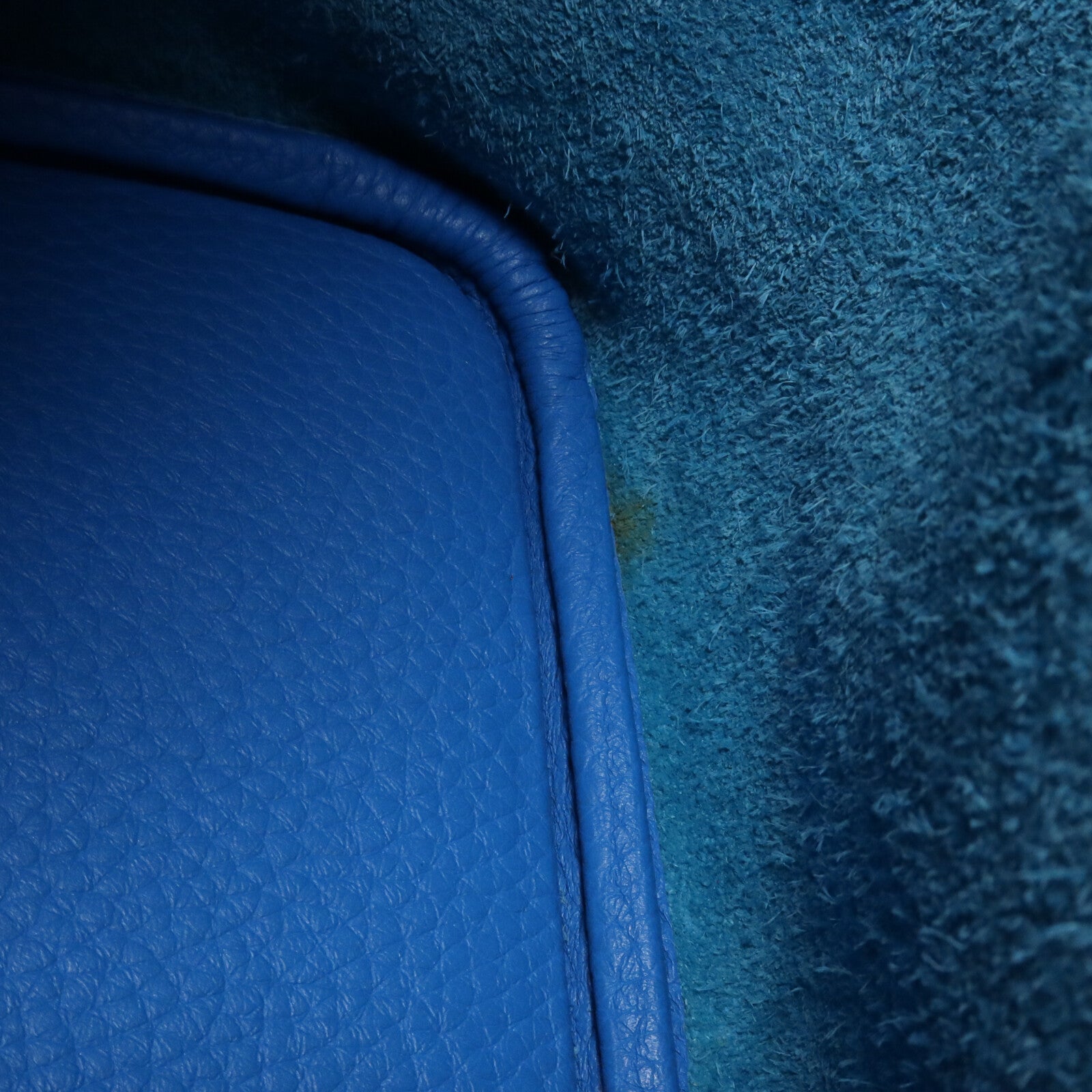 HERMES Clemence皮革Picotin MM扣手挽袋Bleu Zanzibar