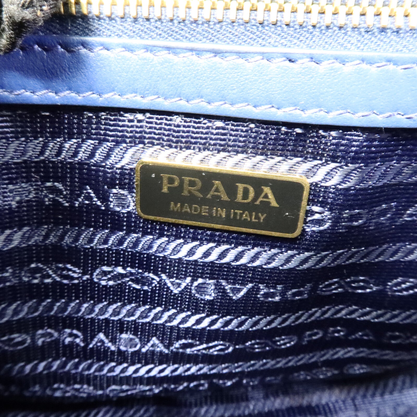 PRADA 牛皮皮革Shoulder Bag鏈帶肩背袋