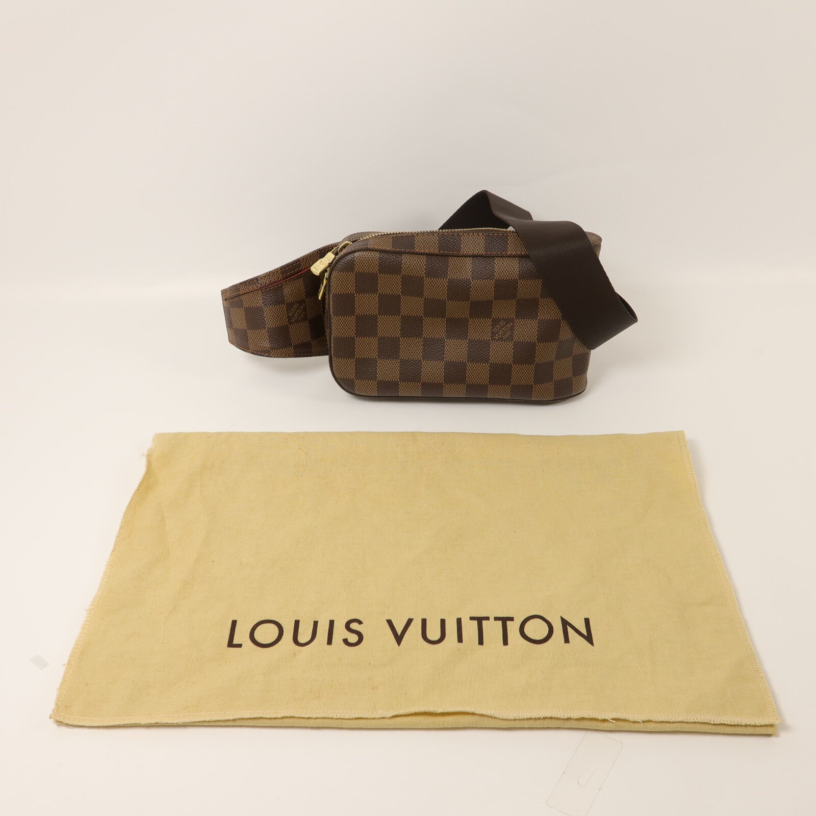 LOUIS VUITTON Damier Geronimos腰包