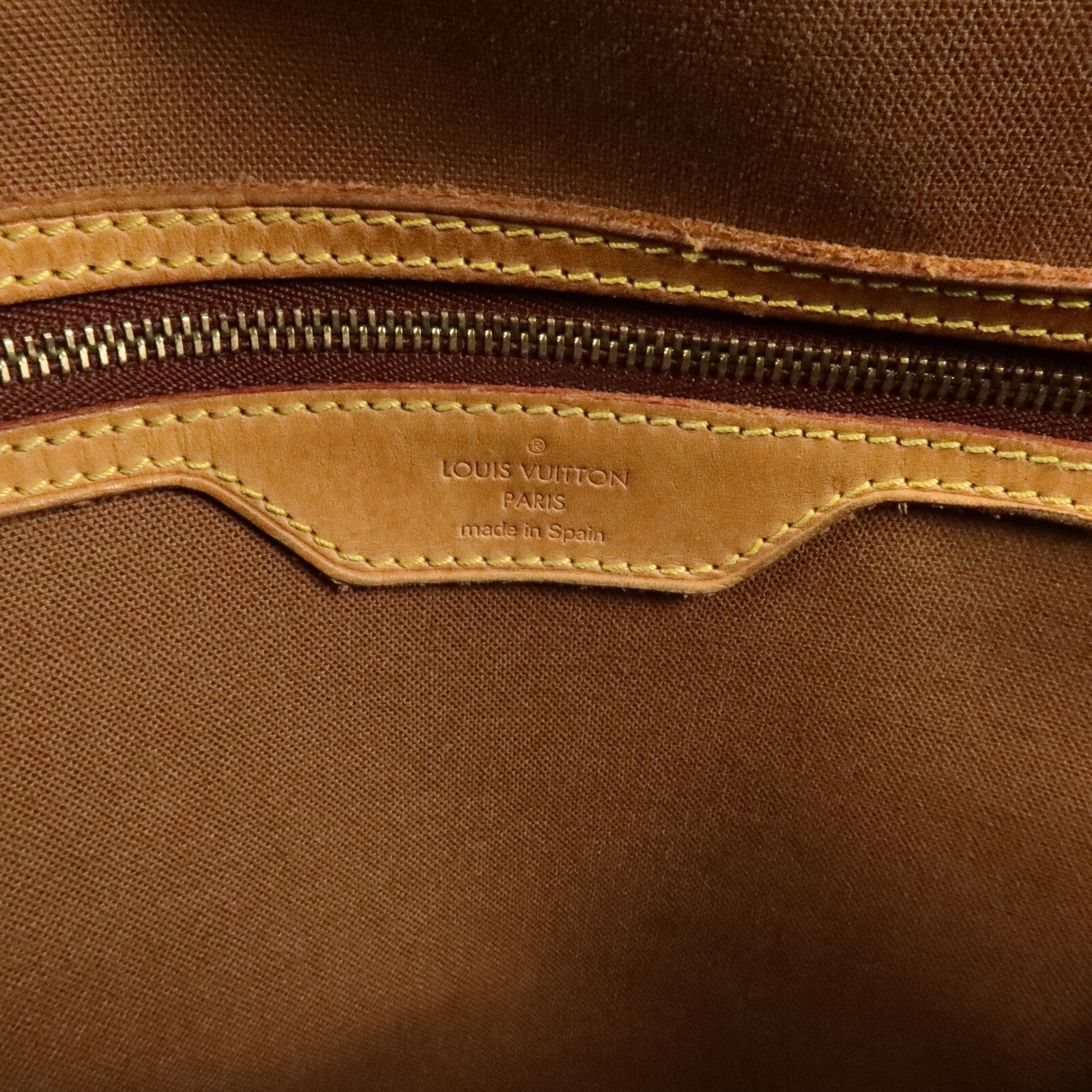 LOUIS VUITTON Monogram Abbesses肩背袋