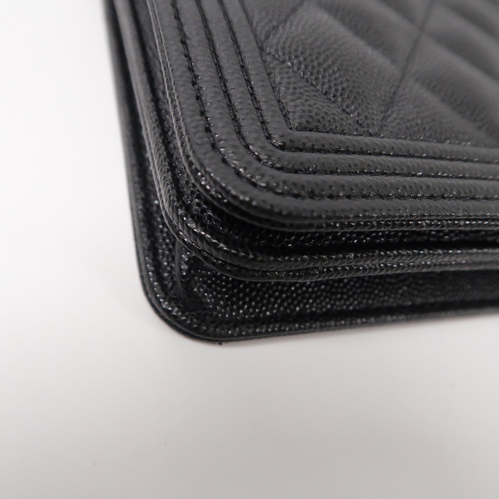 CHANEL 牛皮皮革WOC Wallet On Chain鏈帶肩背袋