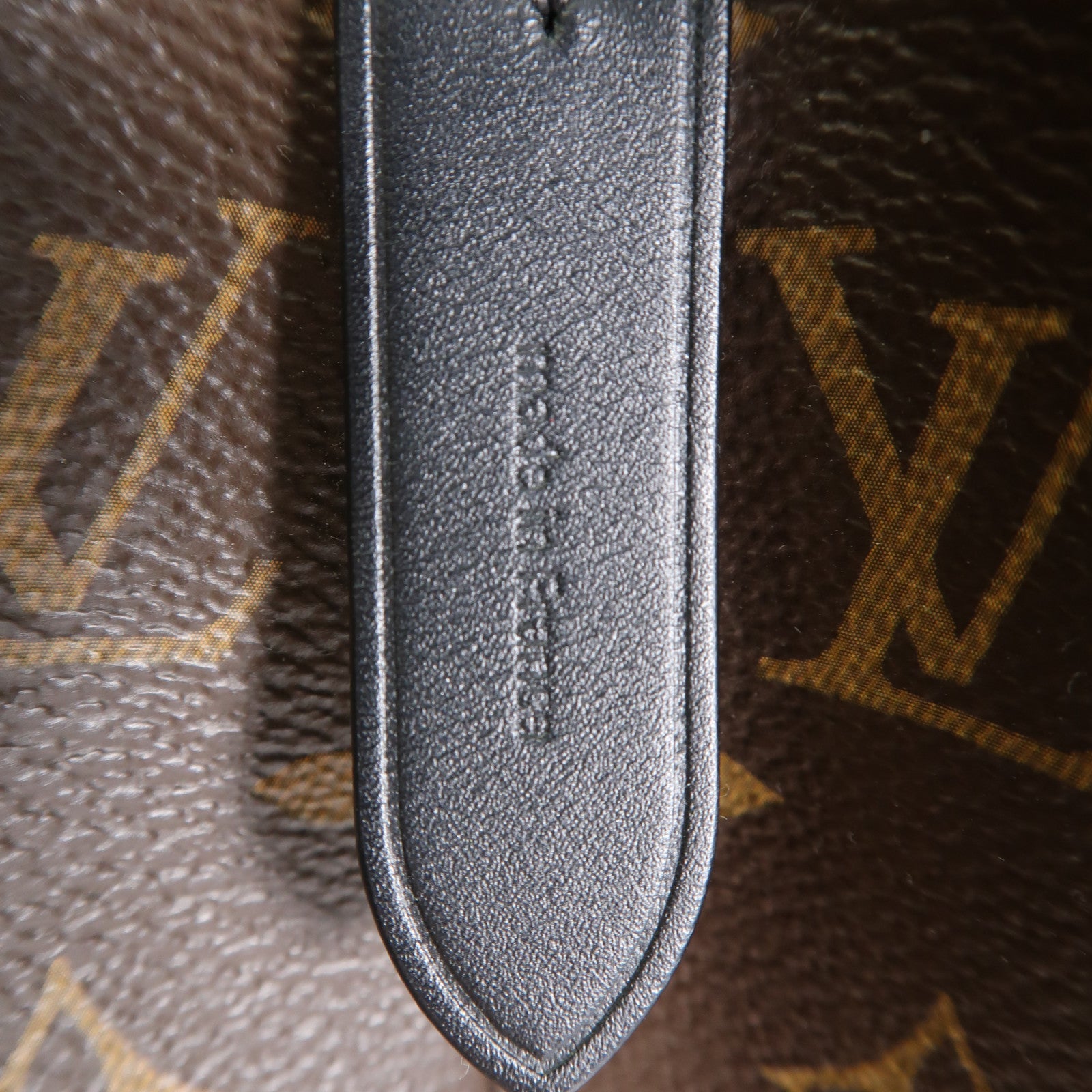 LOUIS VUITTON Monogram Neo Noe金扣肩背袋啡色