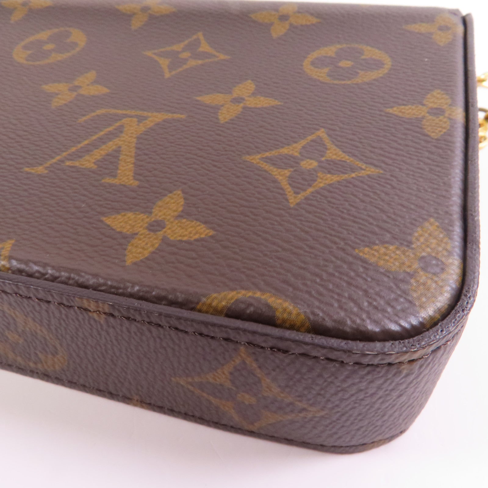 LOUIS VUITTON Monogram Pochette Felicie金扣鏈帶肩背袋