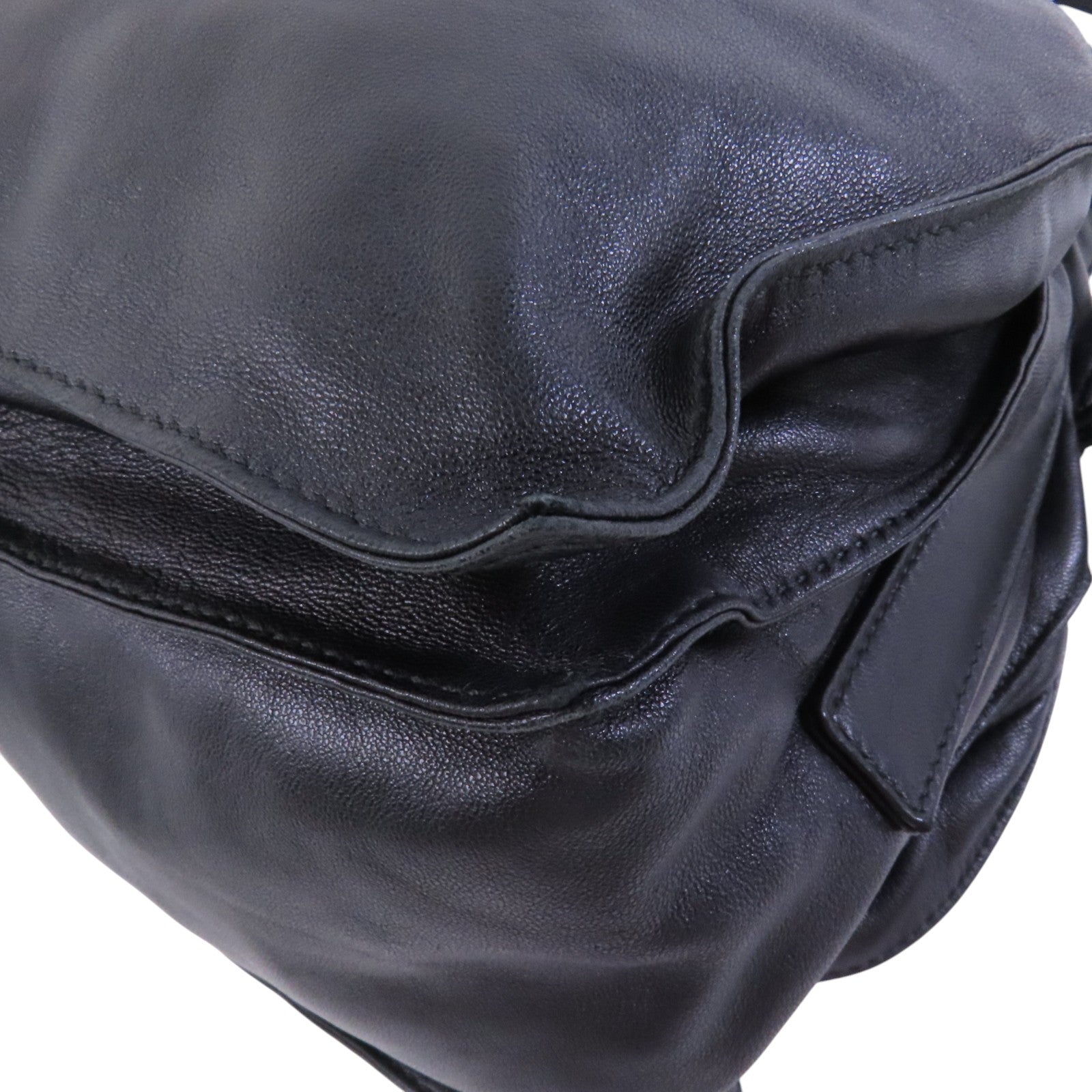 LOEWE 羊皮皮革Shoulder Bag金扣肩背袋