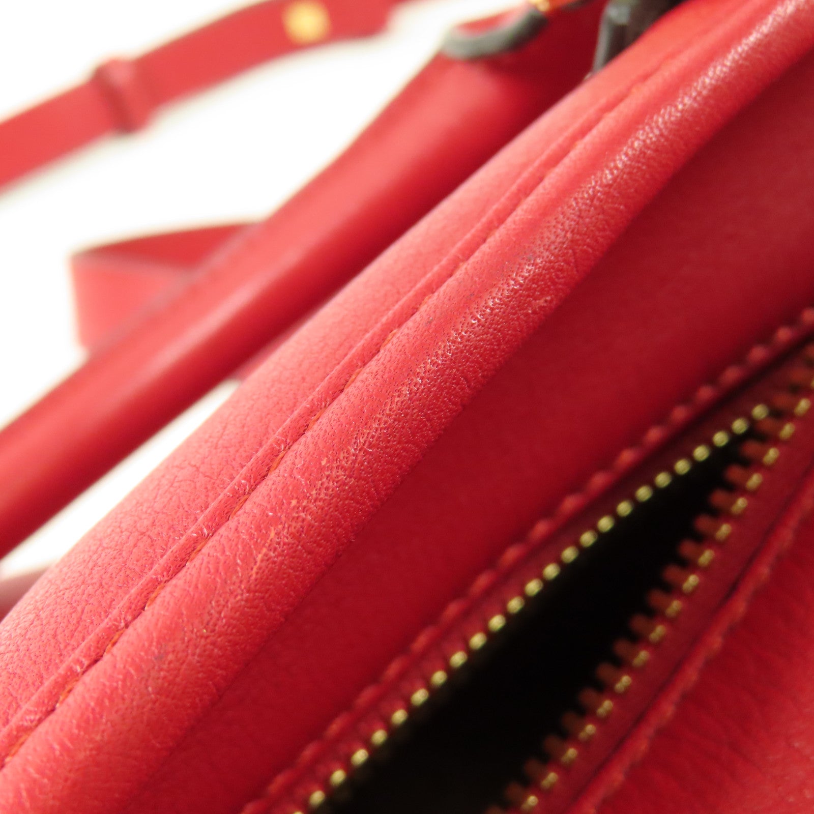LOEWE 牛皮皮革Shoulder Bag金扣手挽肩背兩用袋