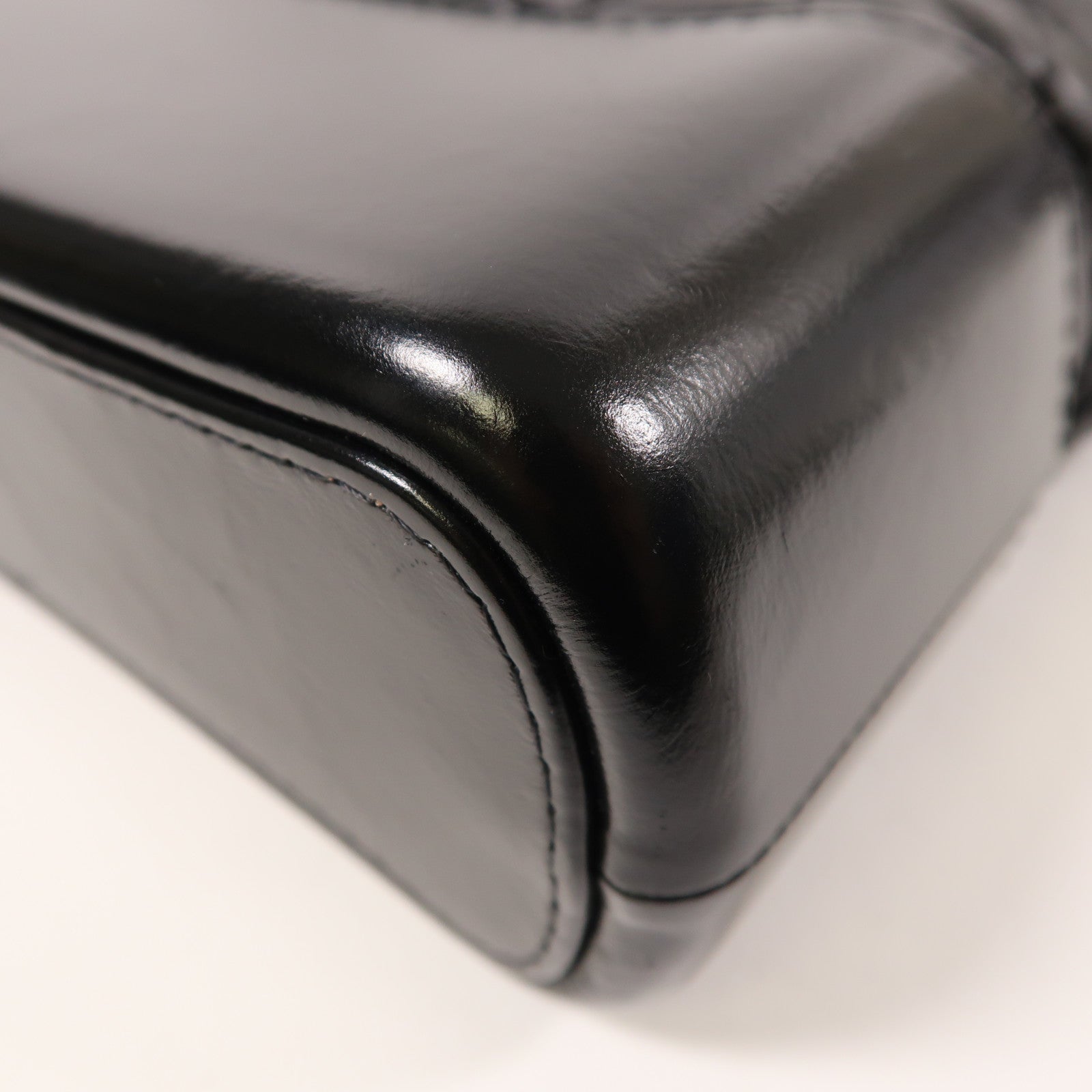 CHANEL 皮革Gabrielle Medium手挽肩背兩用袋