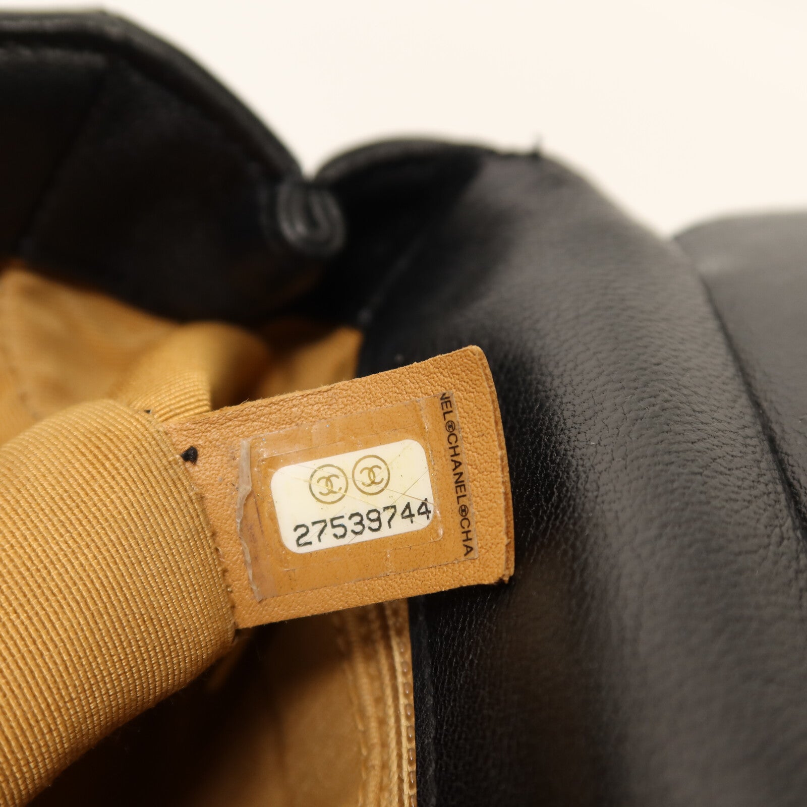 CHANEL 羊皮皮革Shoulder Bag金扣鏈帶肩背袋