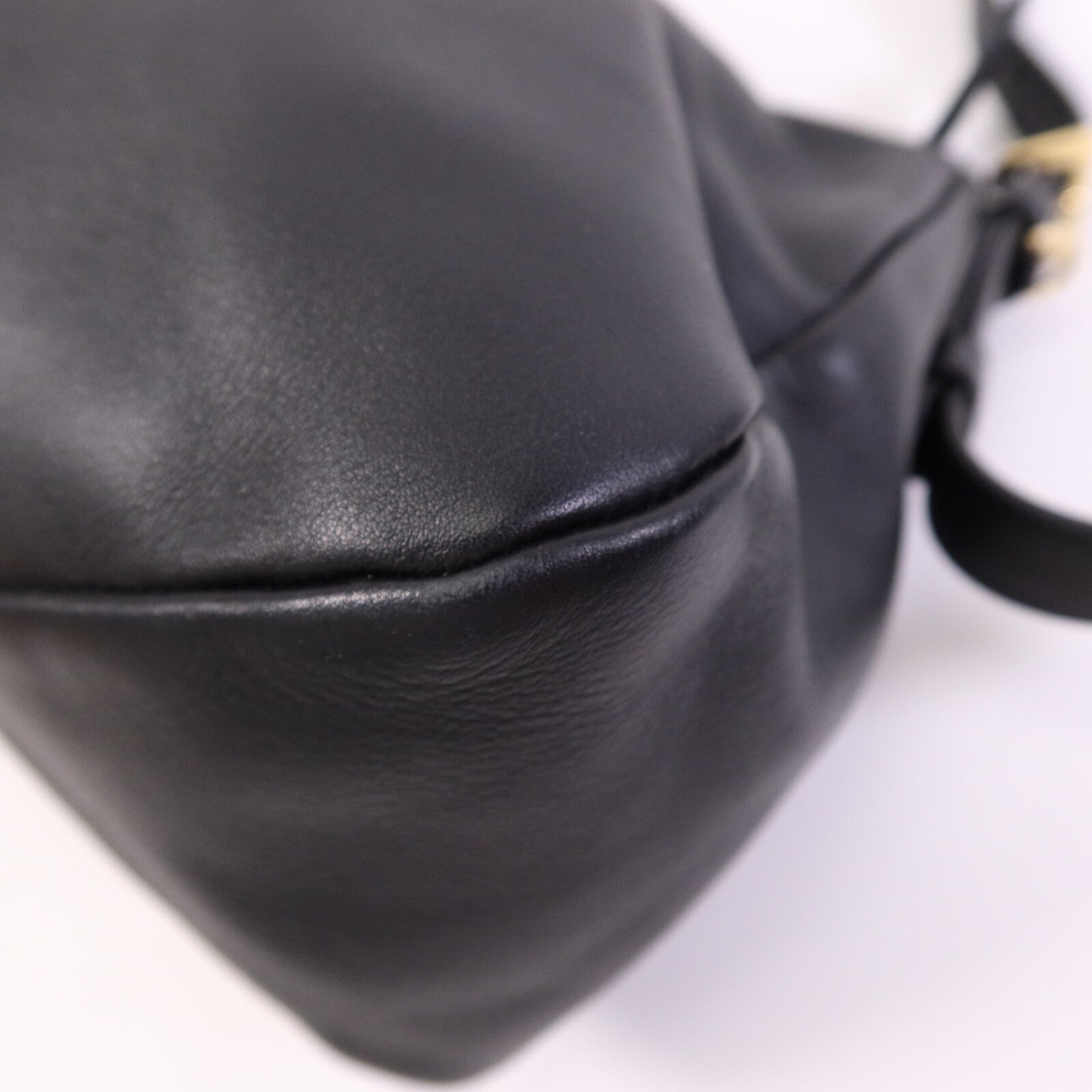 PRADA 【激減優惠】羊皮皮革Aimee金扣肩背袋