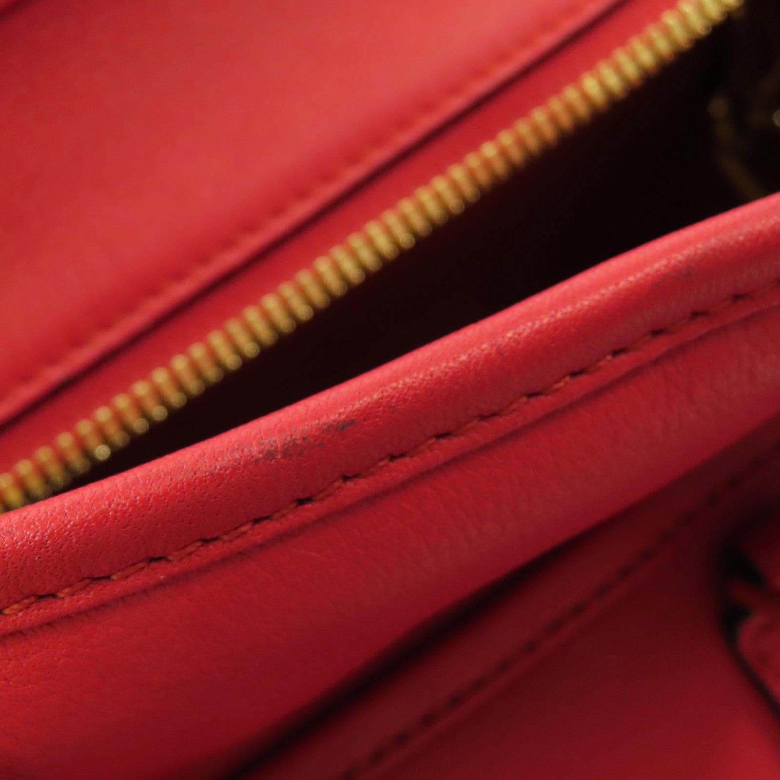 LOEWE 牛皮皮革Shoulder Bag金扣手挽肩背兩用袋