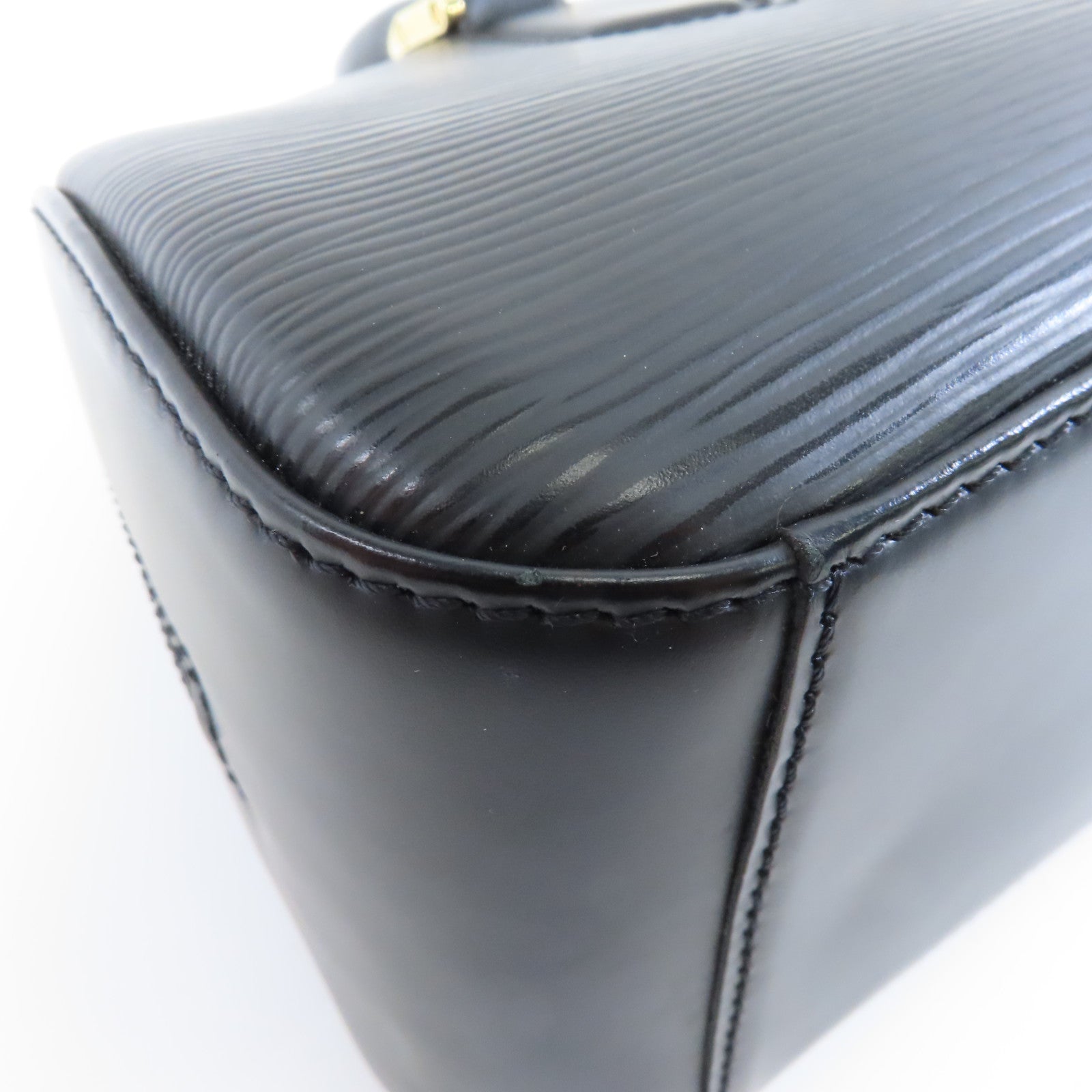LOUIS VUITTON Epi Jasmin金扣手挽袋黑色