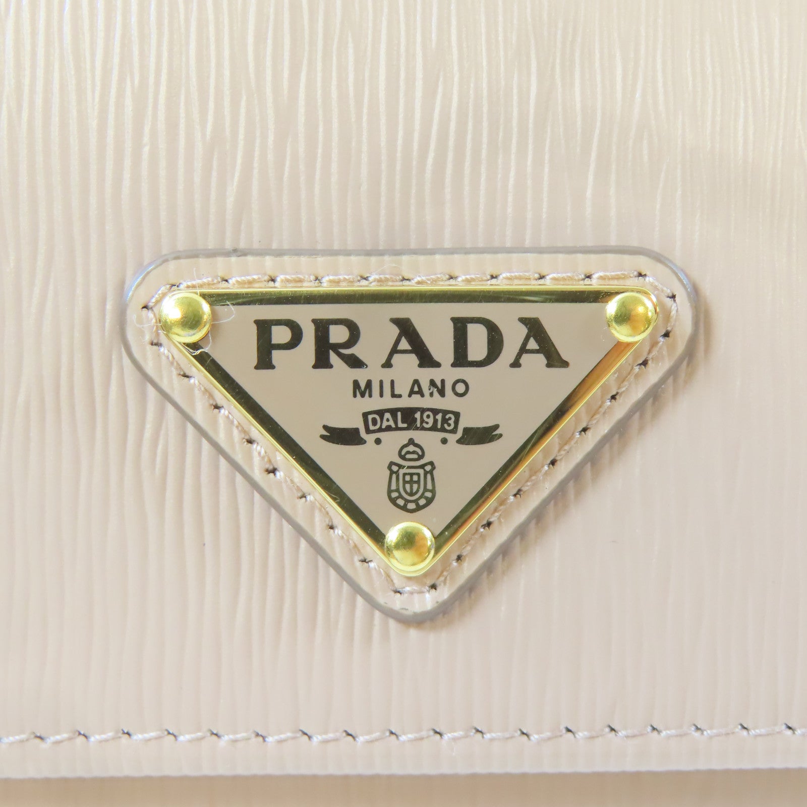PRADA 牛皮皮革Long Wallet金扣長錢包粉紅色