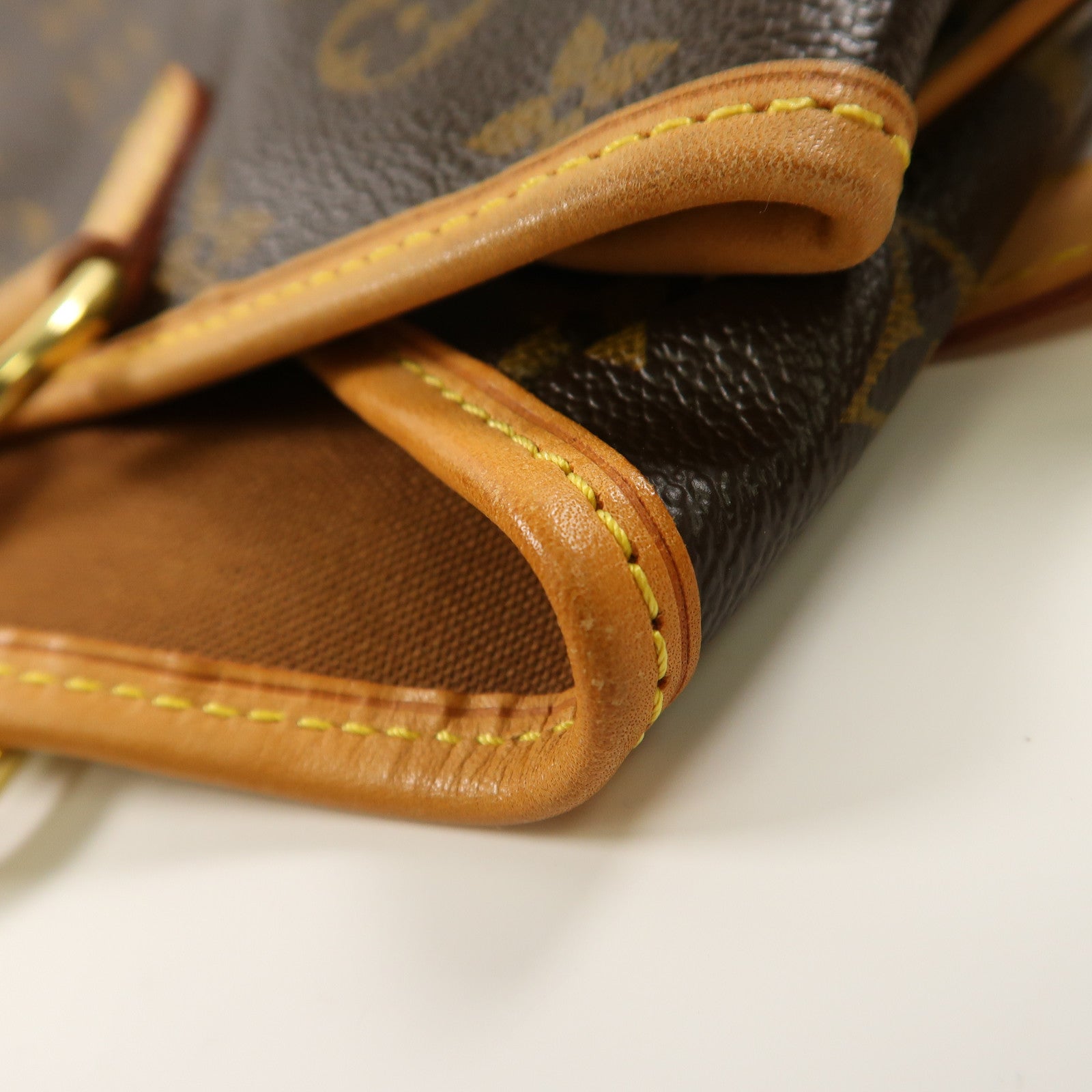 LOUIS VUITTON Monogram Batignolles Horizontal金扣肩背袋啡色